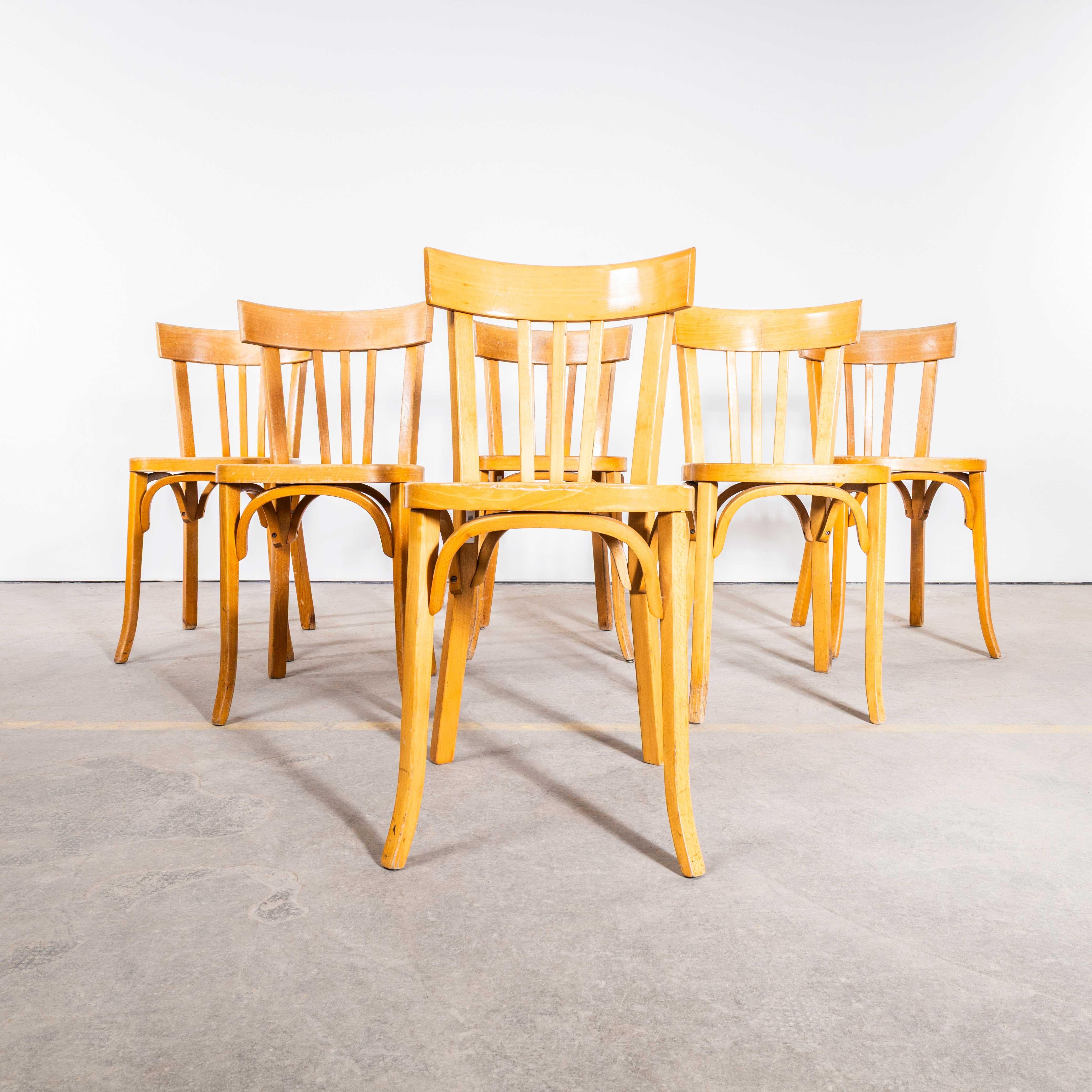 1950’s Baumann Blonde Oak Bentwood Dining Chair – Good Quantity Available (Mitte des 20. Jahrhunderts) im Angebot