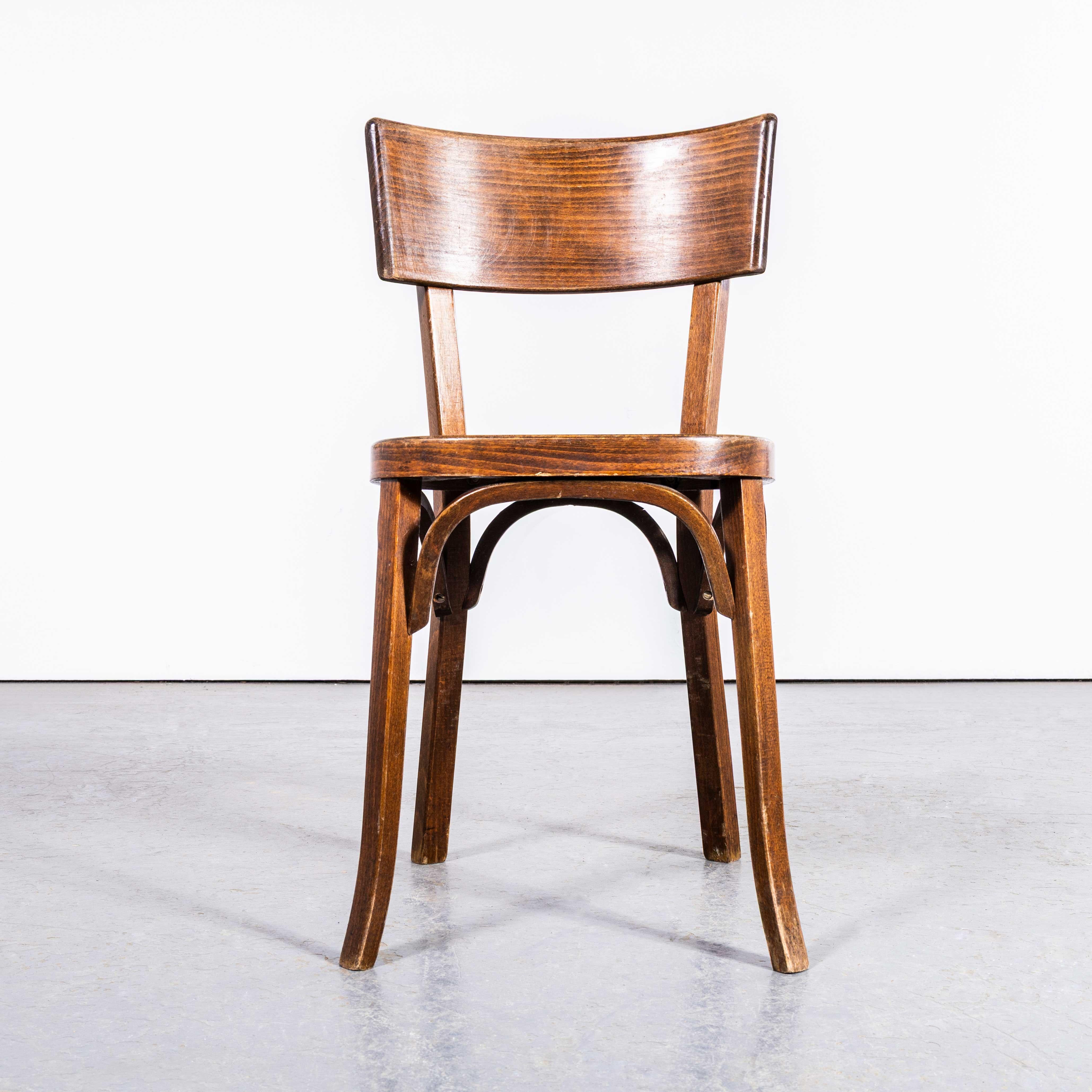 Legno curvato Sedia da pranzo Baumann con schienale profondo, anni '50, con schienale in miele - Set di sette in vendita