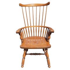 Fauteuil Windsor à dossier en peigne en érable, années 1950, Baumritter