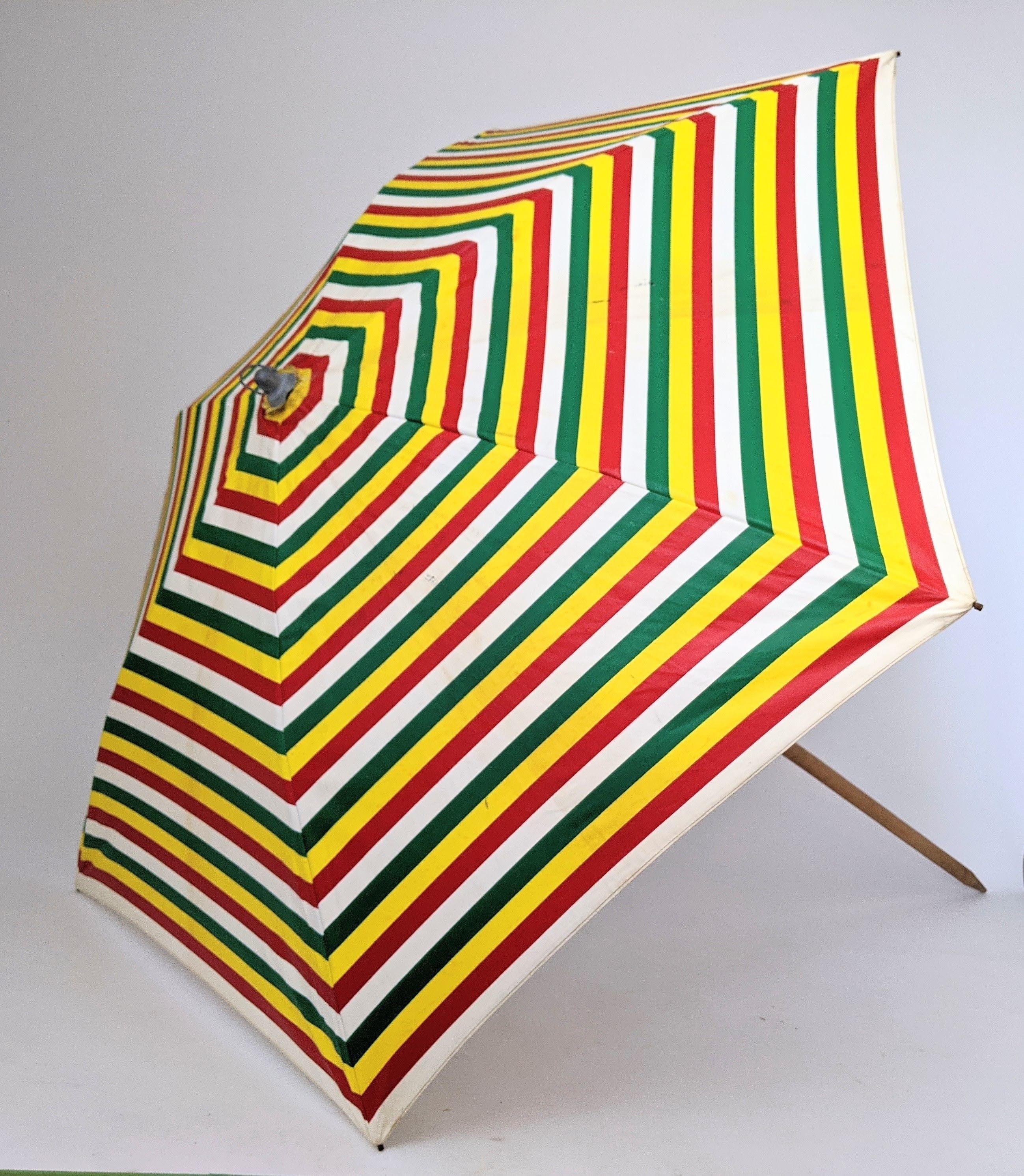 1950s Beach Umbrella / Parasol, USA 9