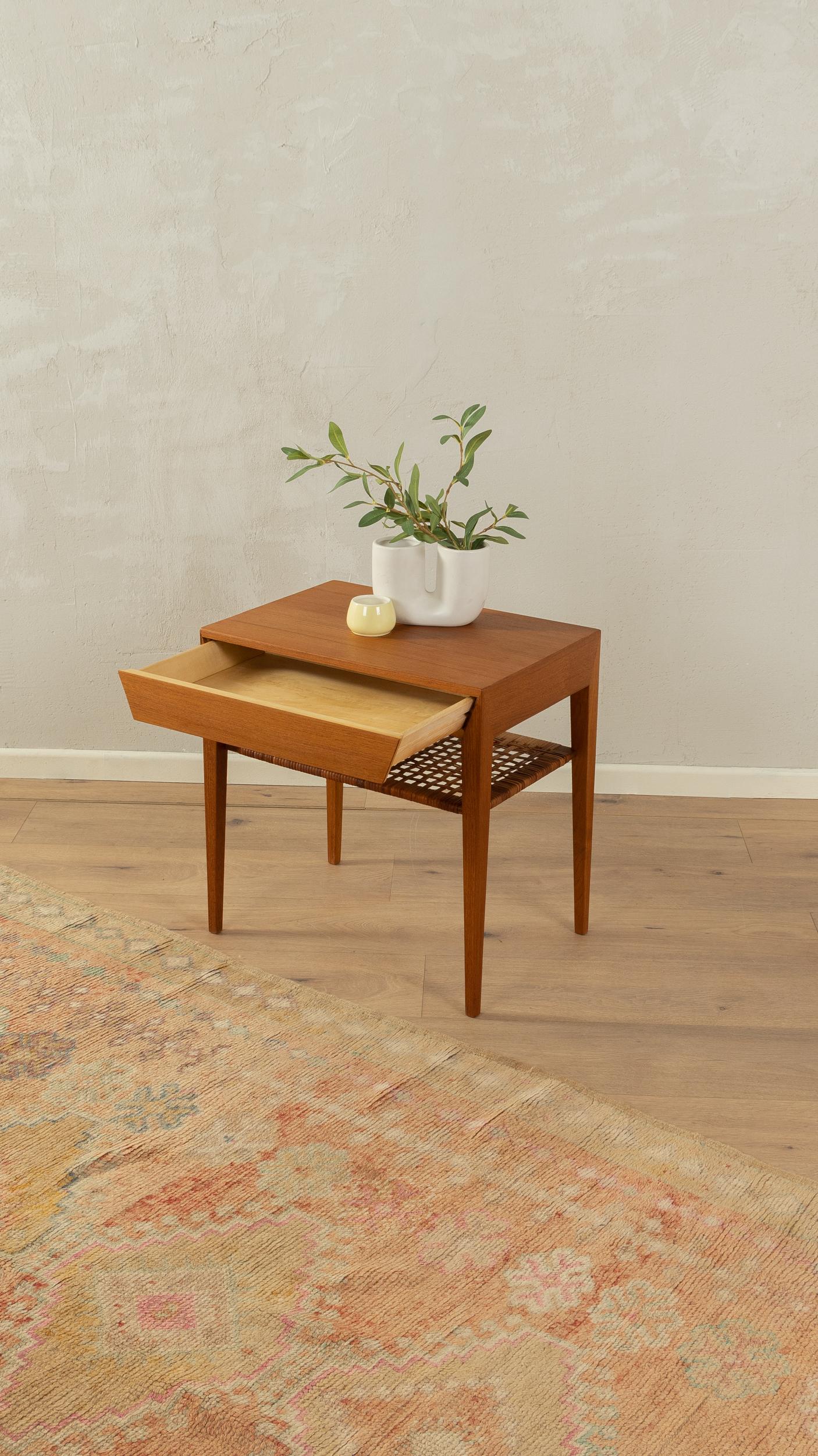 Milieu du XXe siècle Table de chevet des années 1950, Severin Hansen en vente