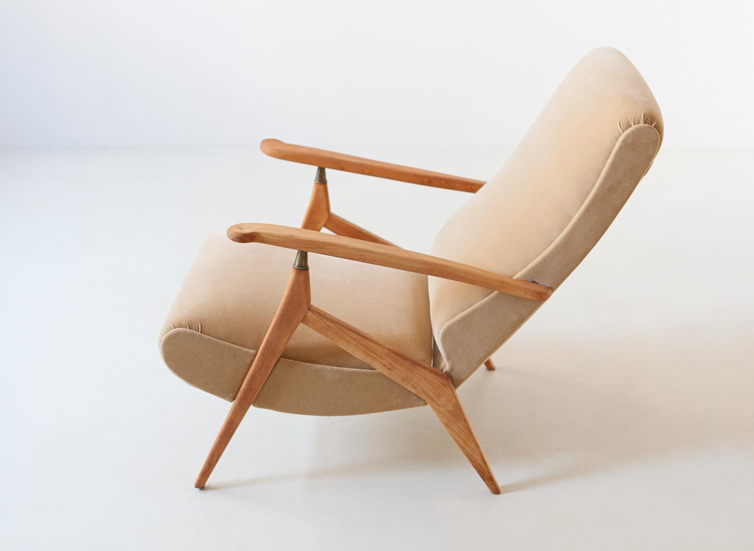 Mid-Century Modern 1950s Beech and Sand Velvet Recliner Lounge Chair