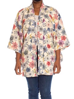 1950S Beige Silk Crepe Blue, Purple & Pink Floral Kimono