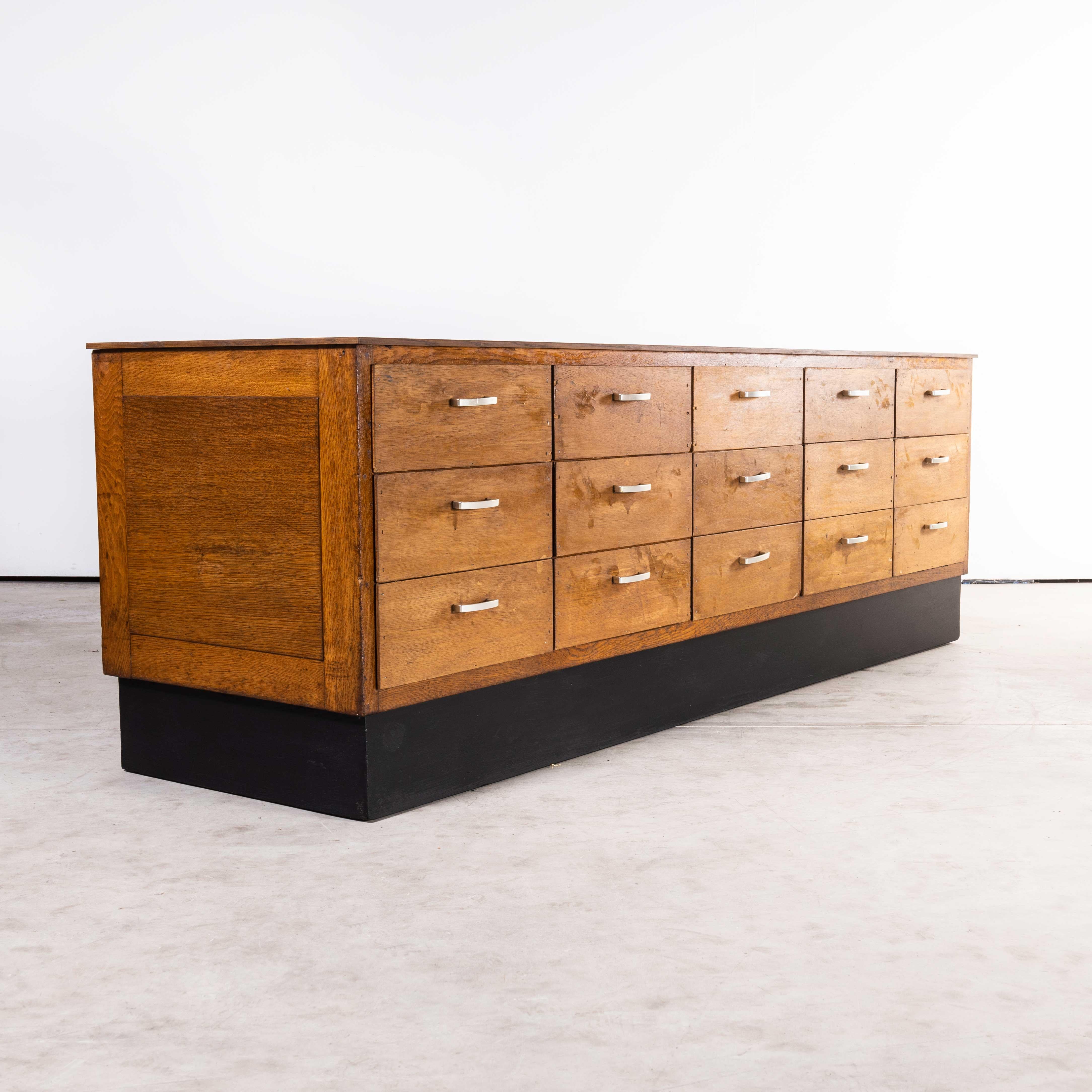 1950’s Belgian laboratory chest – bank of drawers – fifteen drawers
950’s Belgian laboratory chest – bank of drawers – fifteen drawers. Sourced from a college in Belgium this is a very practical bank of drawers originally made for storage of