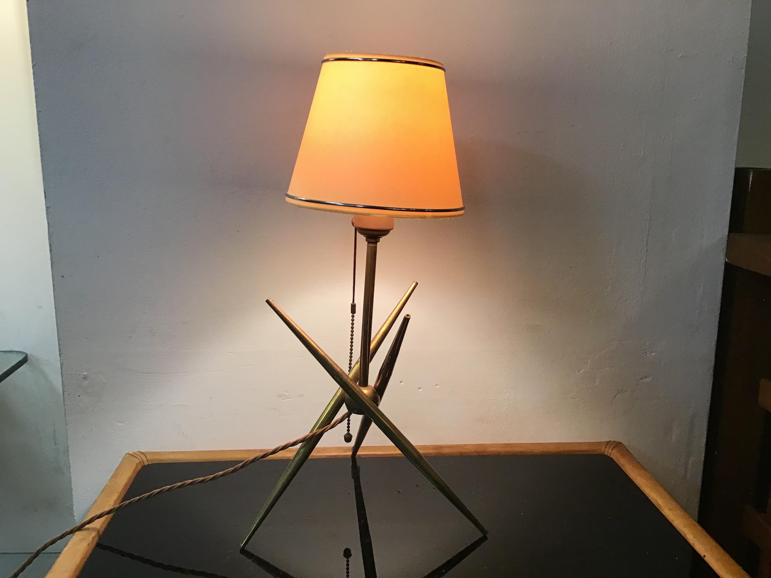 Moulage Lampe atomique de Belgique des années 1950 en vente