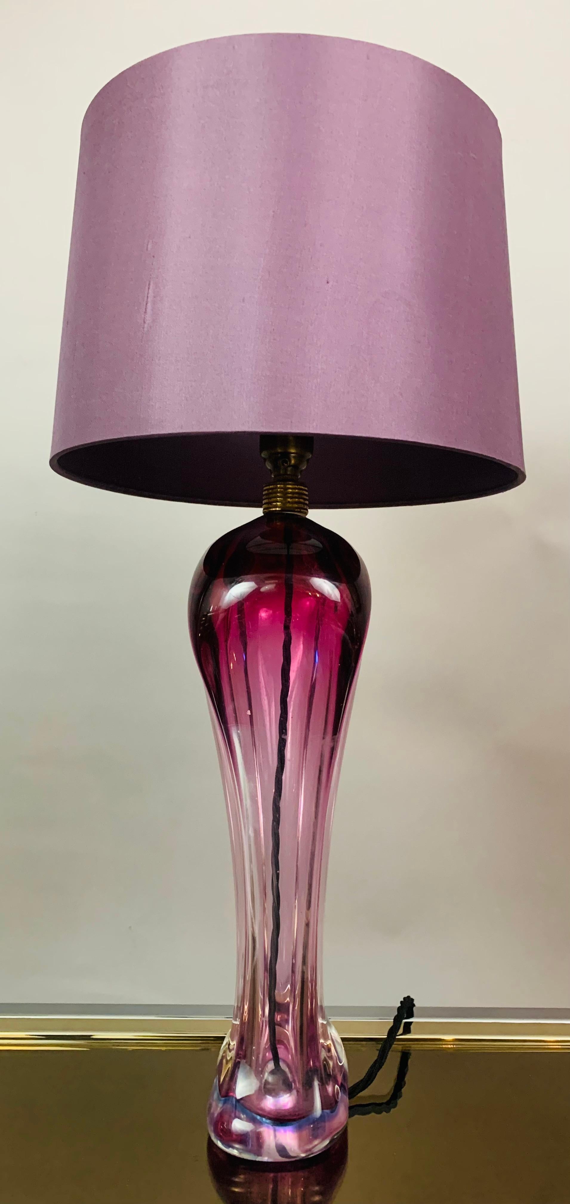 1950s Belgium Purple, Violet & Clear Hourglass Shaped Table Lamp Brass Fitting 9