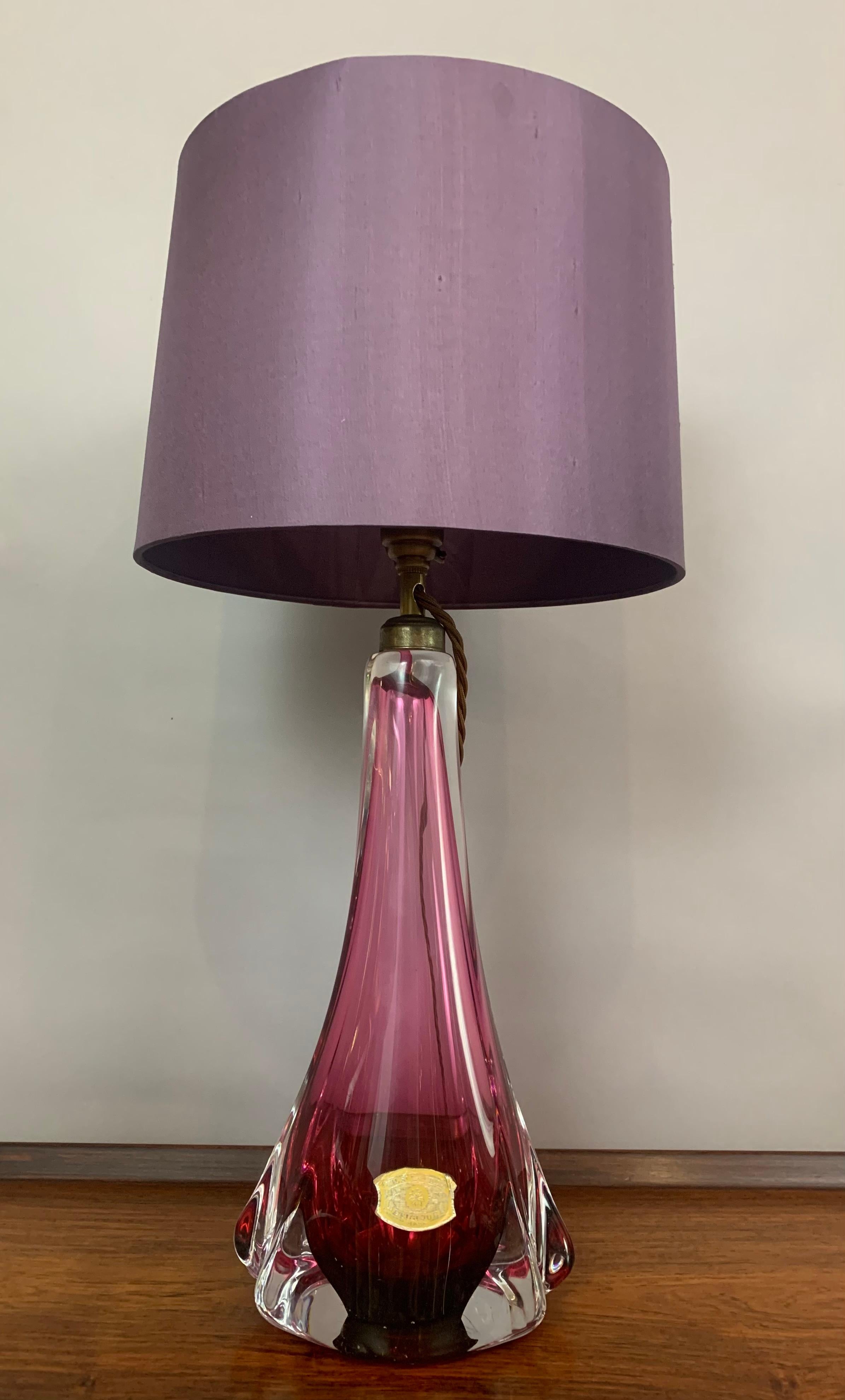 1950s Belgium Val Saint Lambert Purple & Clear Crystal Glass & Brass Table Lamp In Good Condition In London, GB