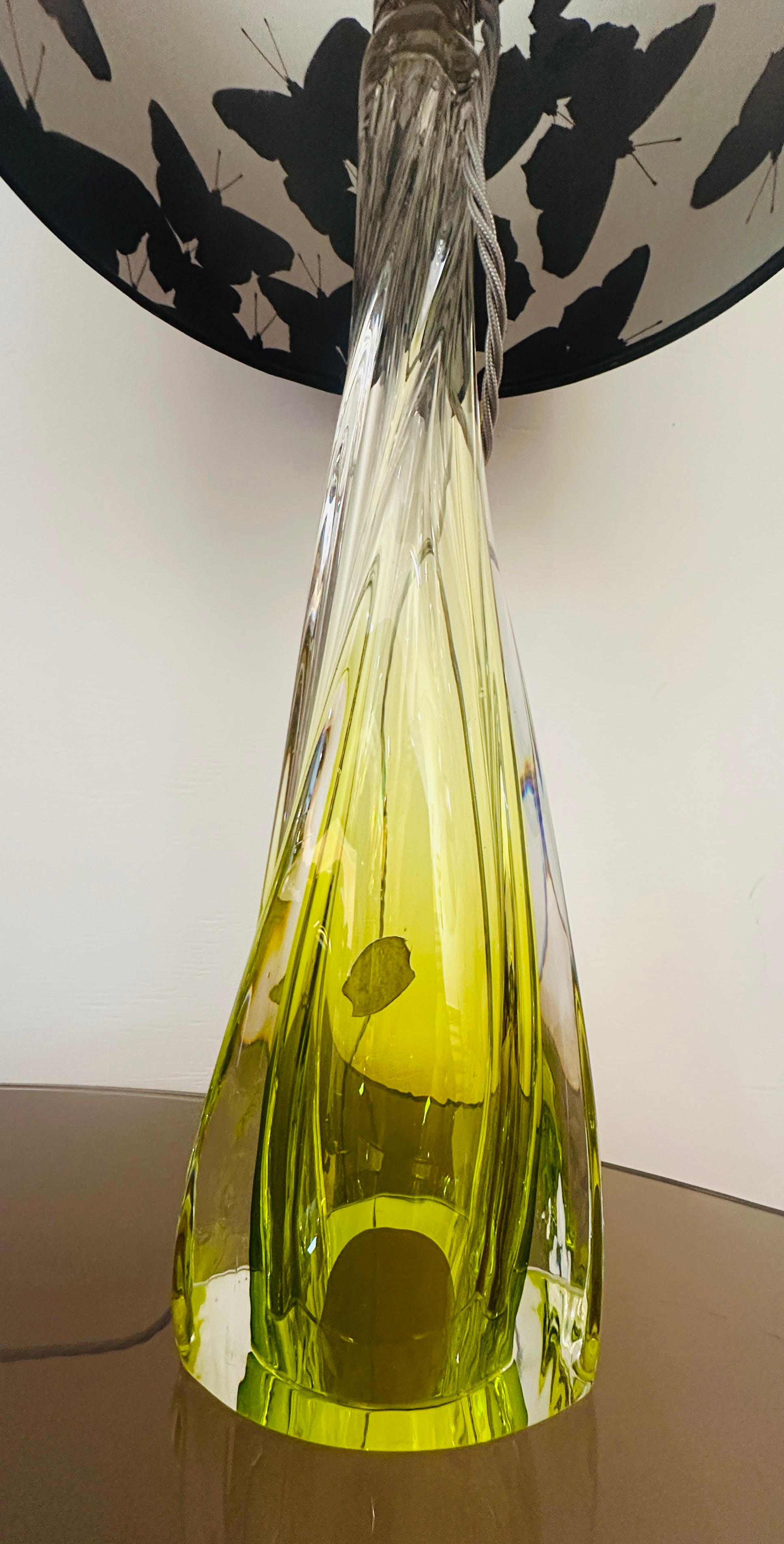 1950s Belgique Val St Lambert Lampe de table en verre cristal clair et vert tilleul en vente 8
