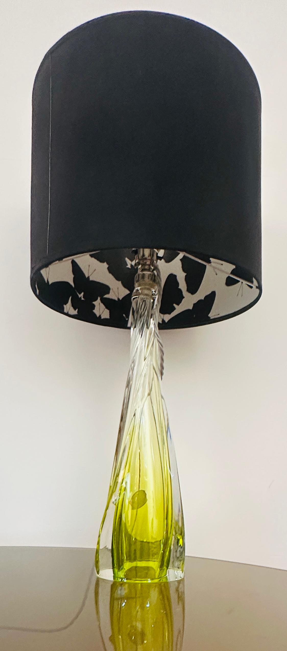 1950s Belgique Val St Lambert Lampe de table en verre cristal clair et vert tilleul en vente 9