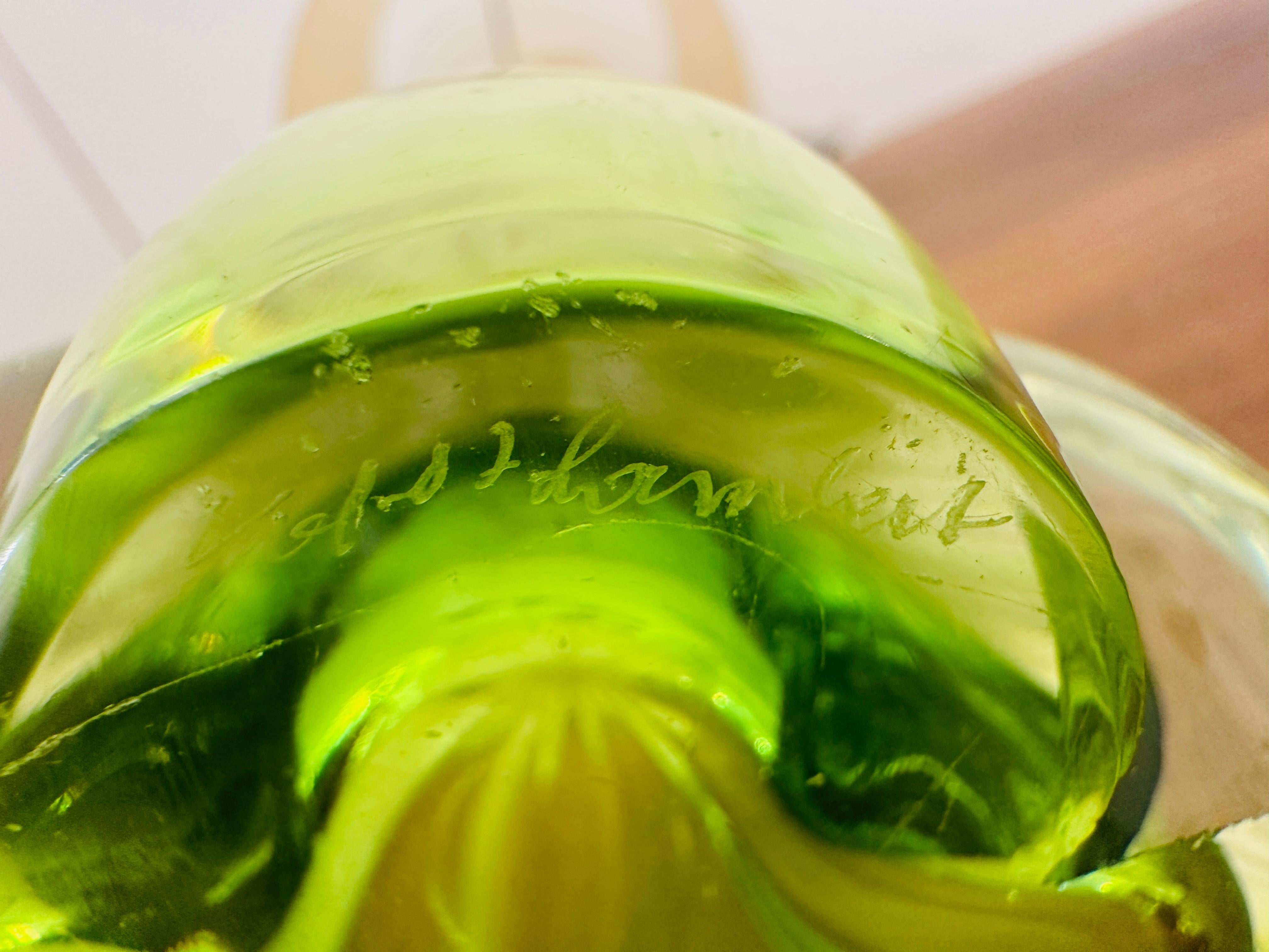 1950s Belgium Val St Lambert Lime Green Indented Crystal Glass Table Lamp Base en vente 7