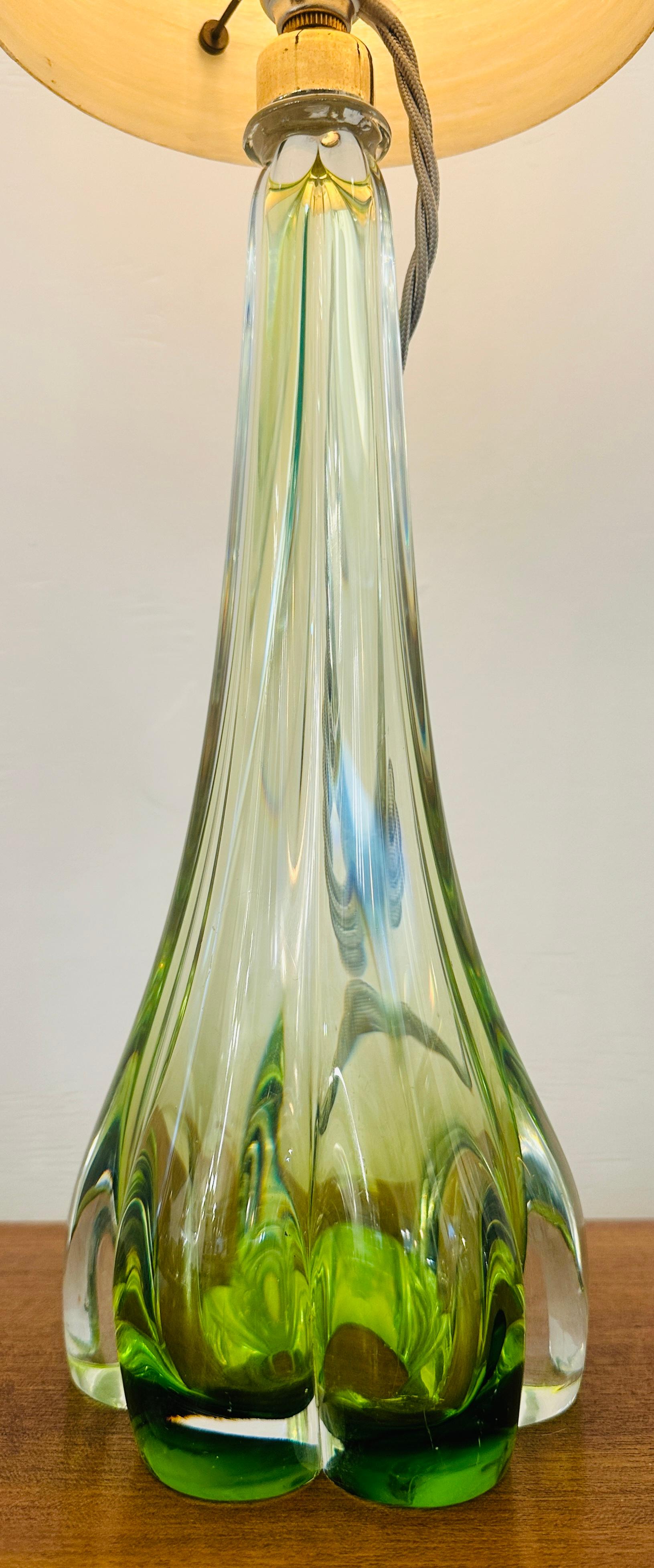 20ième siècle 1950s Belgium Val St Lambert Lime Green Indented Crystal Glass Table Lamp Base en vente