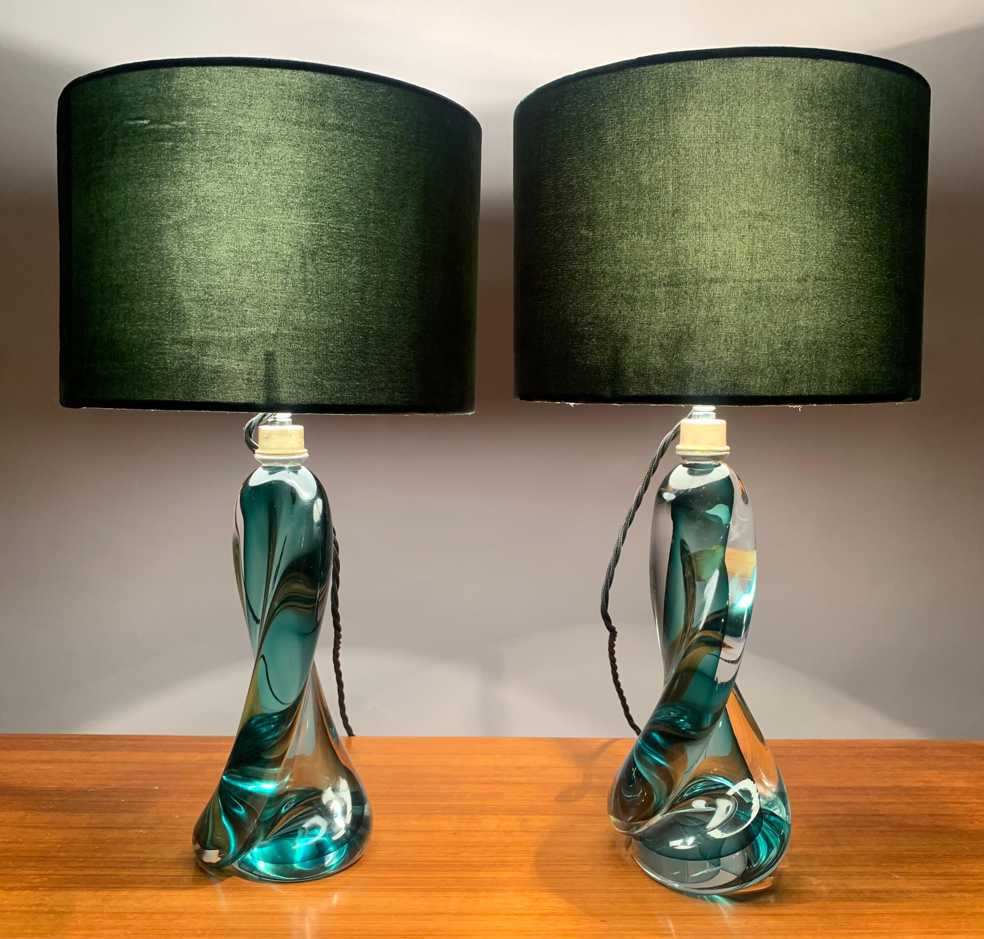 1950s Belgium Val St Lambert Signed Twisted Dark Green Table Lamp Shade 8