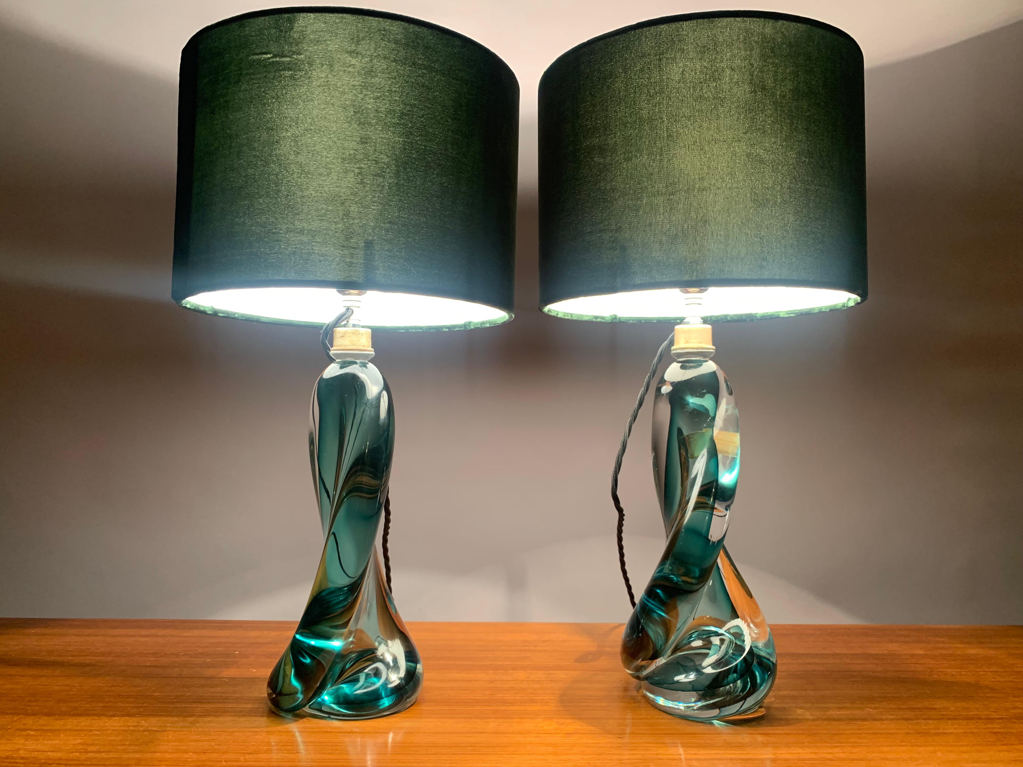 1950s Belgium Val St Lambert Signed Twisted Dark Green Table Lamp Shade 11
