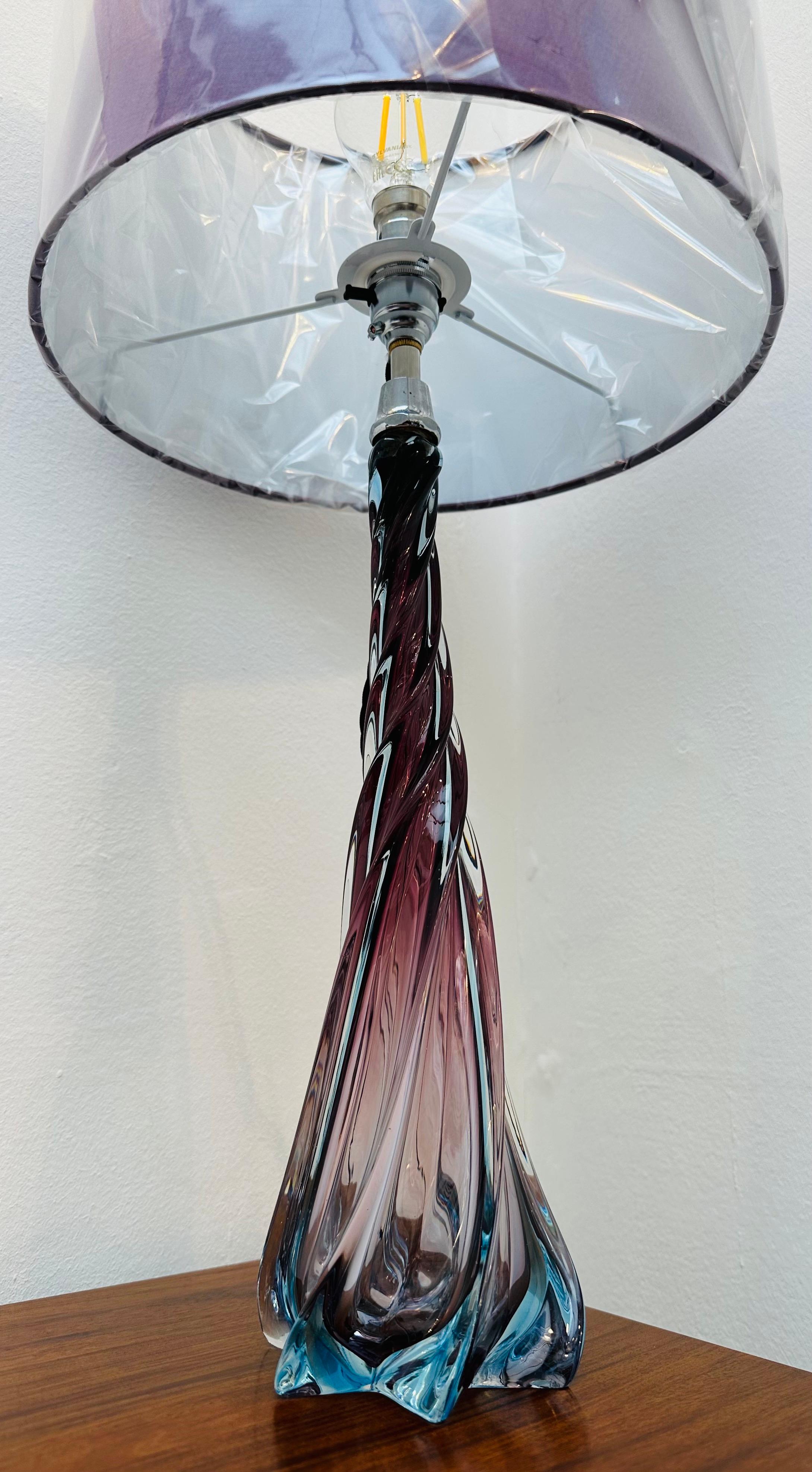 1950s Belgium Val St Lambert Style Purple Blue & Clear Glass Swirled Table Lamp For Sale 2