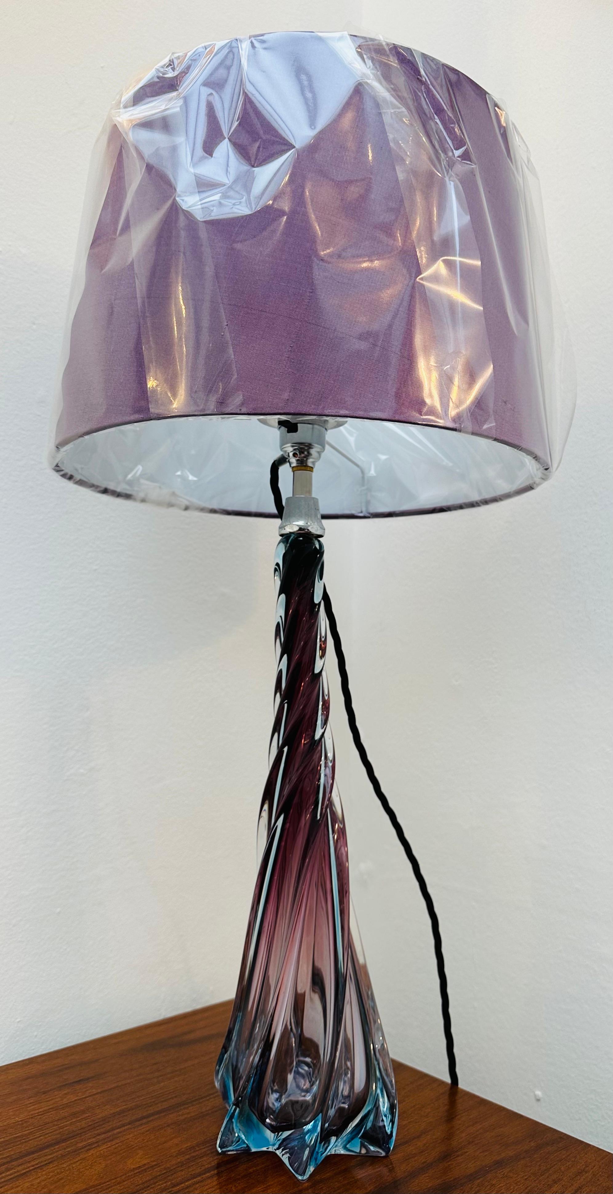 Polished 1950s Belgium Val St Lambert Style Purple Blue & Clear Glass Swirled Table Lamp For Sale