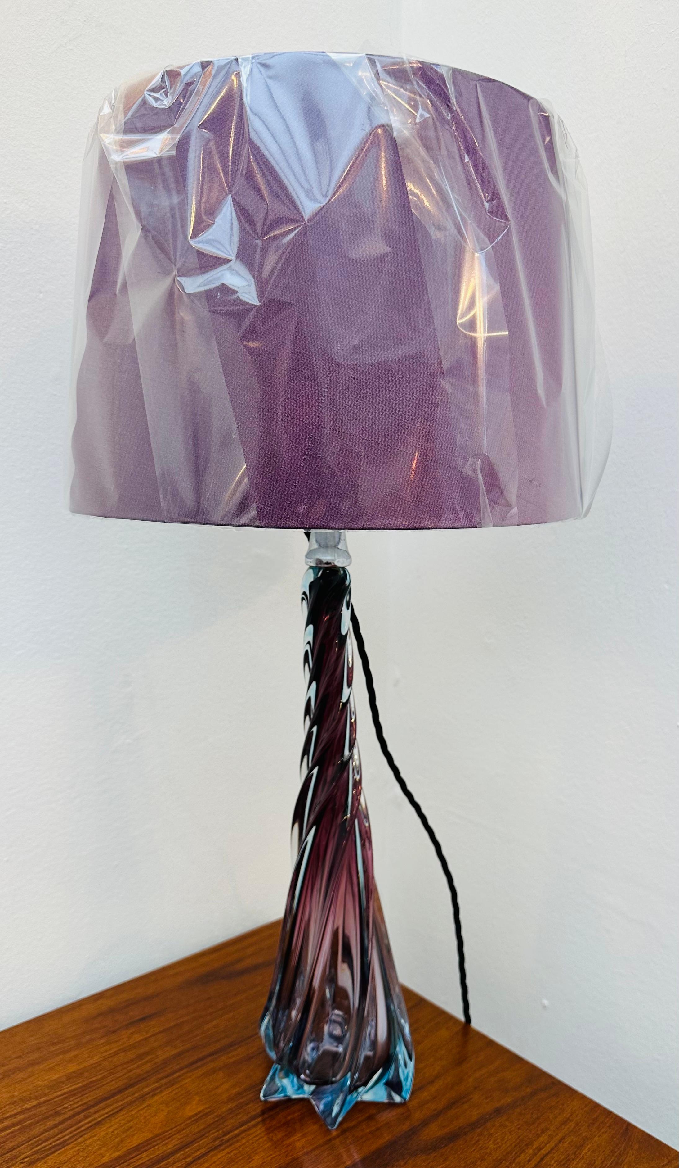 1950s Belgium Val St Lambert Style Purple Blue & Clear Glass Swirled Table Lamp In Good Condition For Sale In London, GB