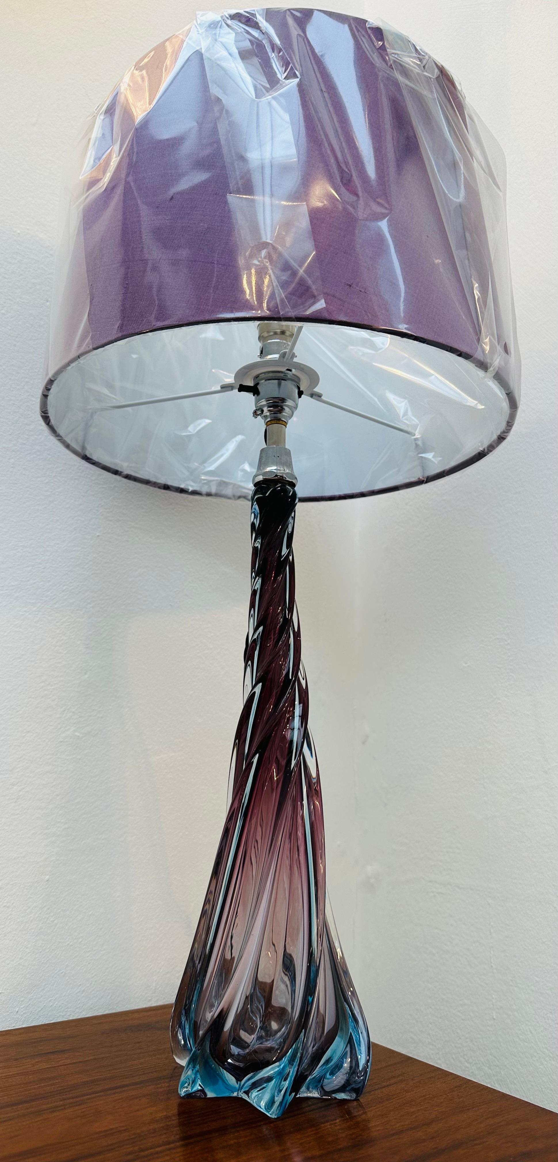 Silk 1950s Belgium Val St Lambert Style Purple Blue & Clear Glass Swirled Table Lamp For Sale