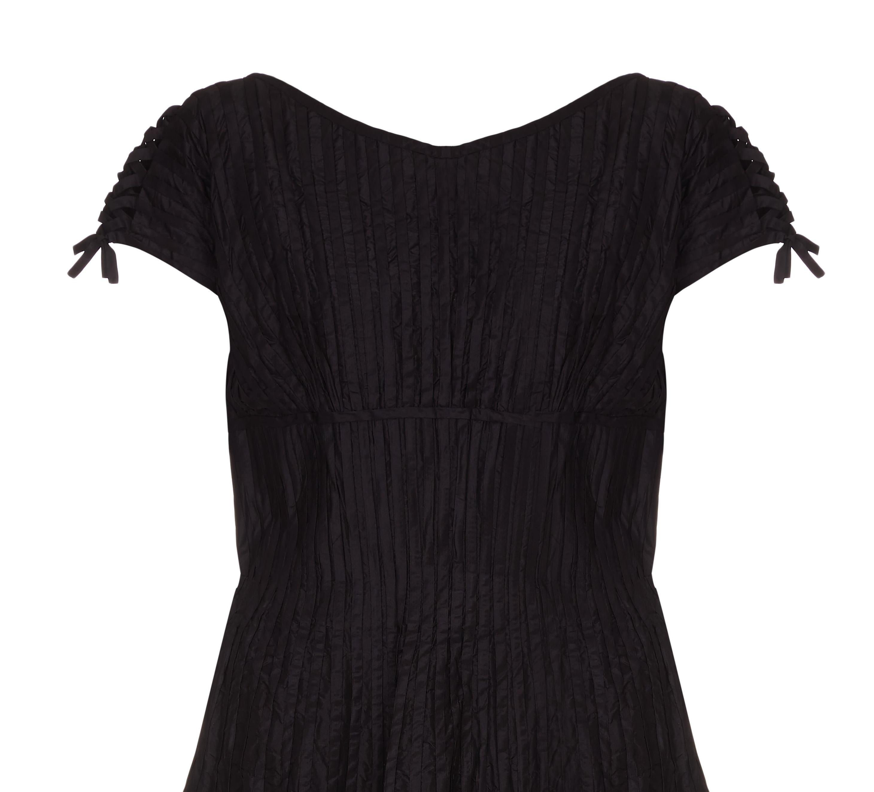 1950s Ben Reig Black Silk Ribbon Dress In Excellent Condition For Sale In London, GB