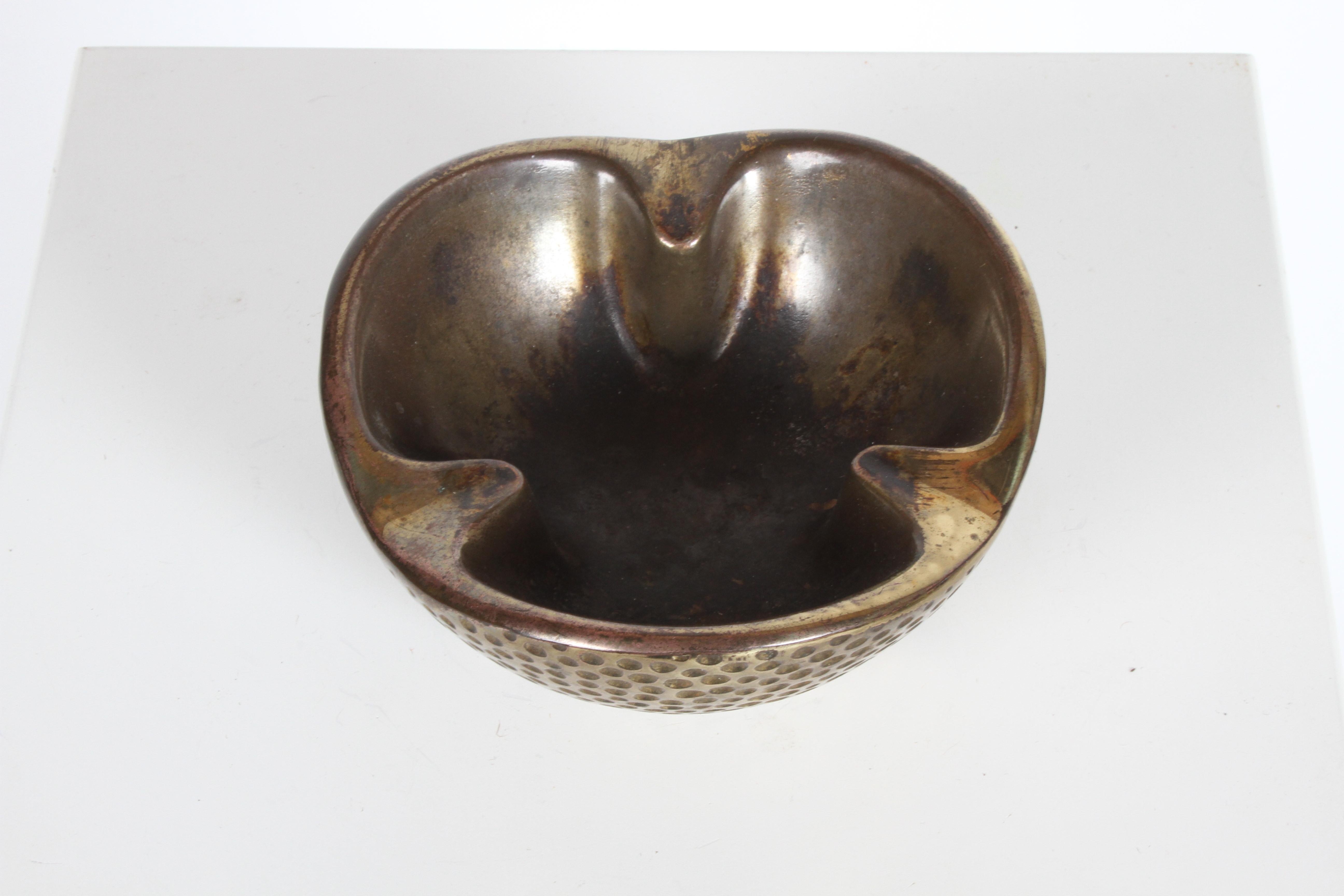 1950s Ben Seibel Brass Biomorphic Ashtray for Jenfred-Ware In Good Condition In St. Louis, MO