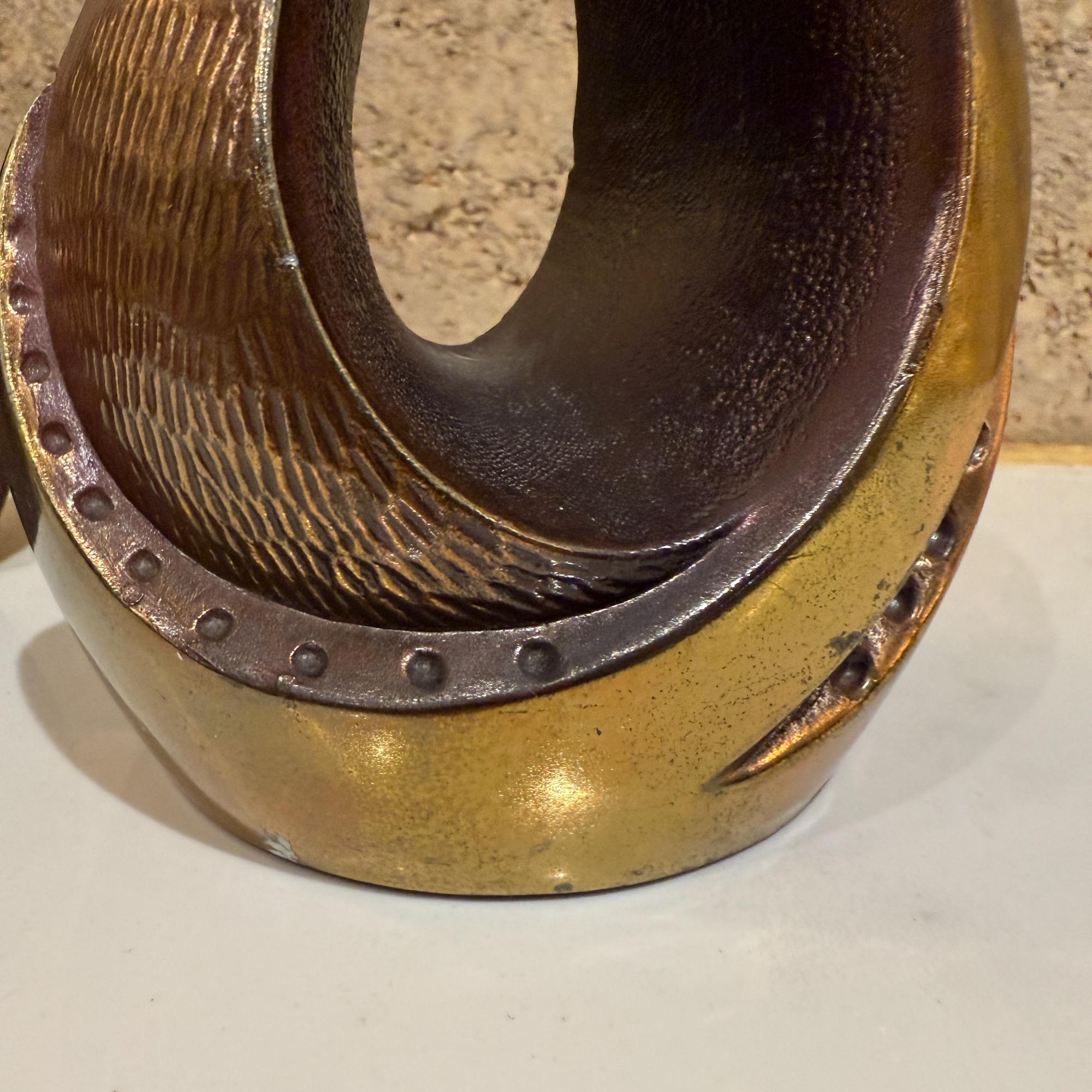 Serre-livres modernes en laiton en forme de flamme en forme de goutte d'eau sculpturale de Ben Seibel, années 1950 en vente 11