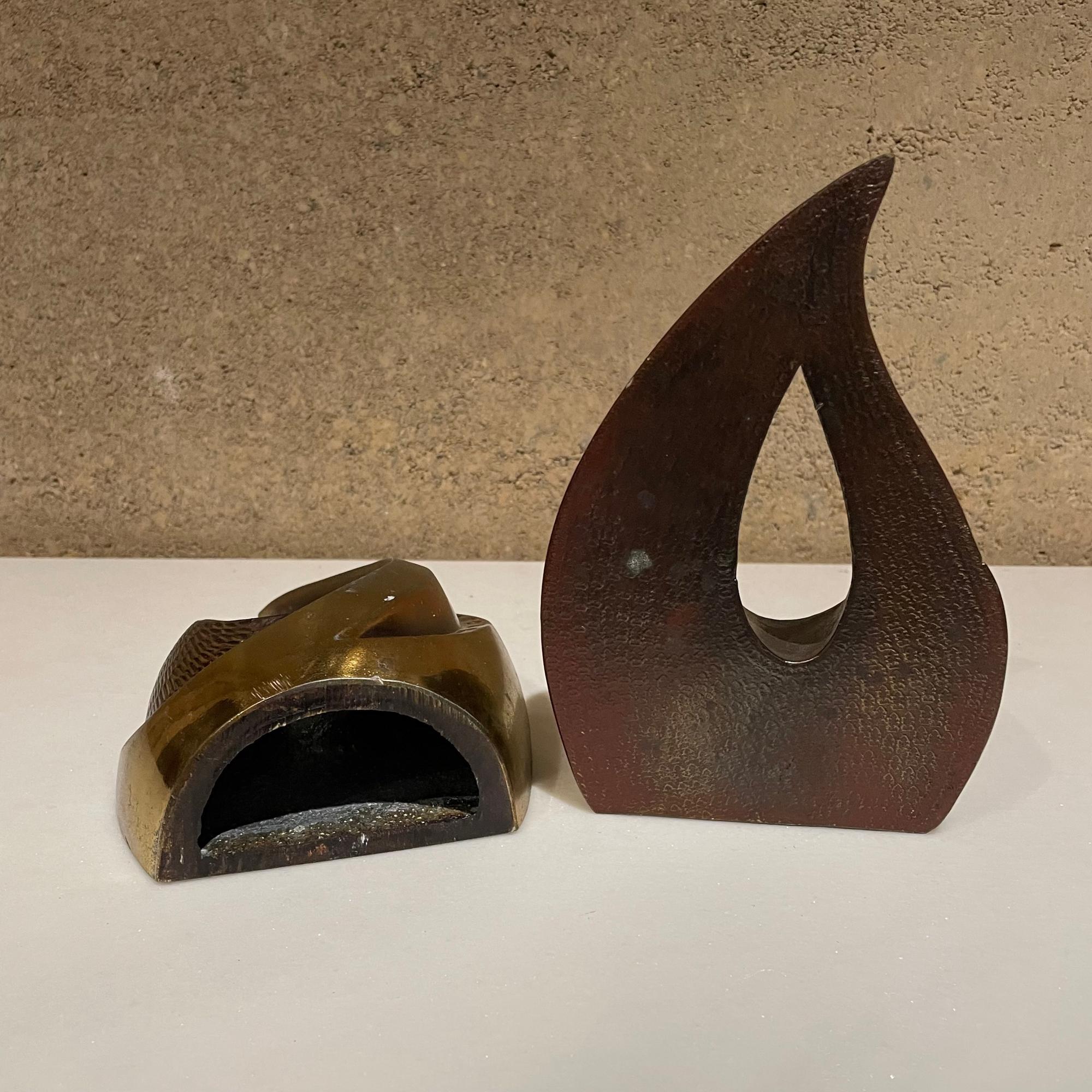 1950s Ben Seibel Modern Brass Bookends Sculptural Tear Drop Flame 2