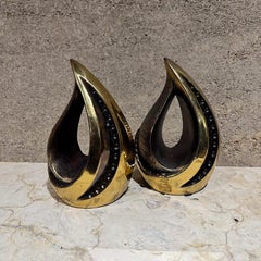 Paire de serre-livres à flamme en laiton en forme de goutte d'eau Ben Seibel, années 1950