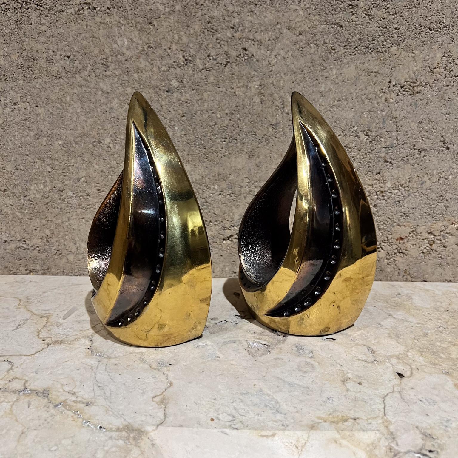 Mid-Century Modern 1950s Ben Seibel Teardrop Brass Flame Bookend Pair For Sale