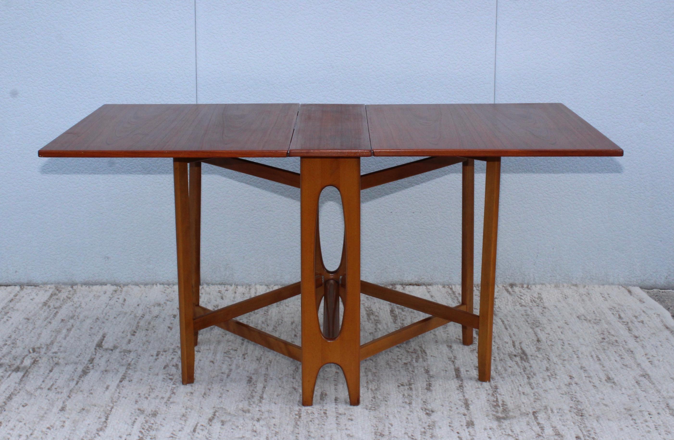 Mid-20th Century 1950s Bendt Winge Teak Folding Dining Table