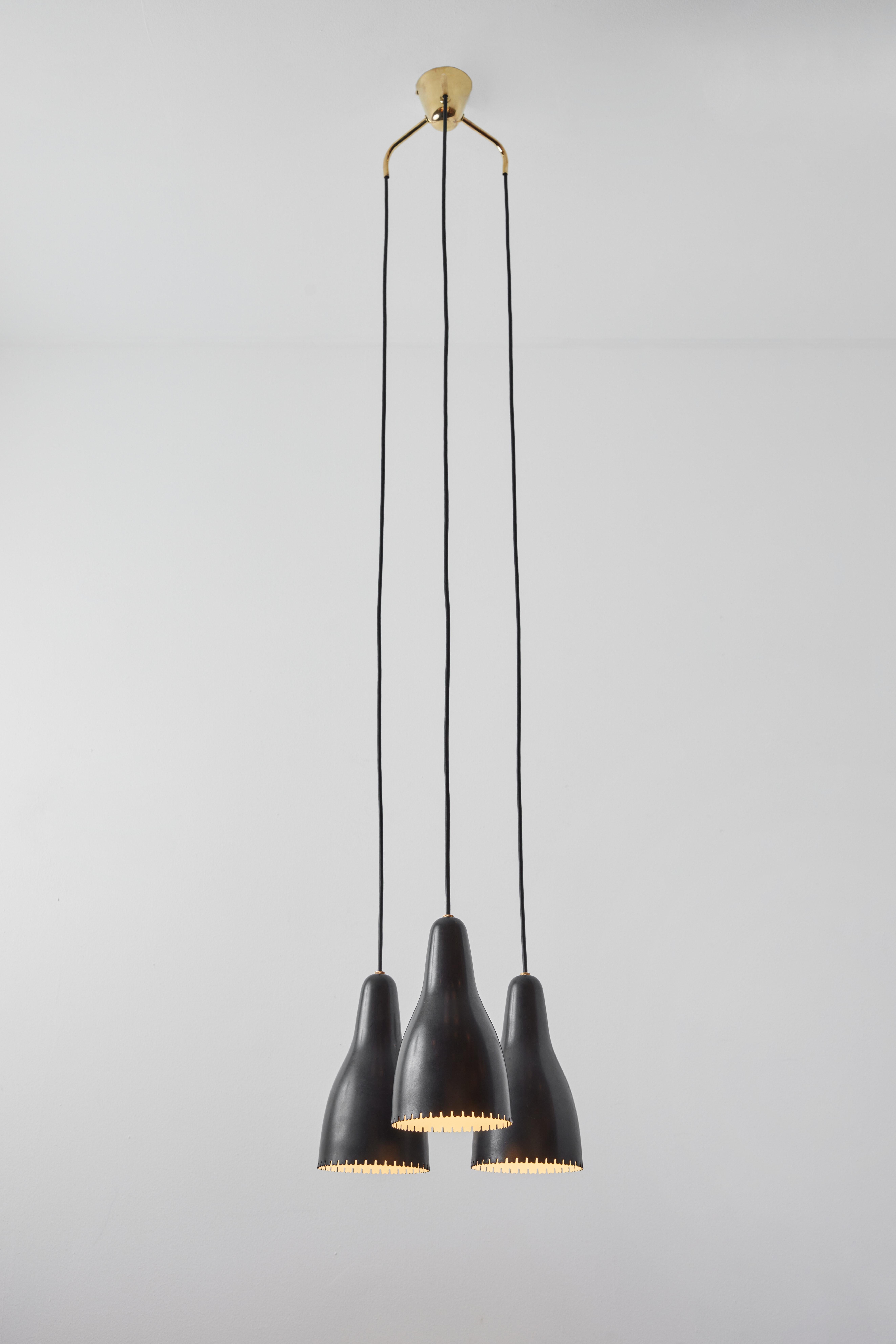 Mid-20th Century 1950s Bent Karlby 3-Shade Chandelier in Black Painted Metal & Brass for Lyfa For Sale