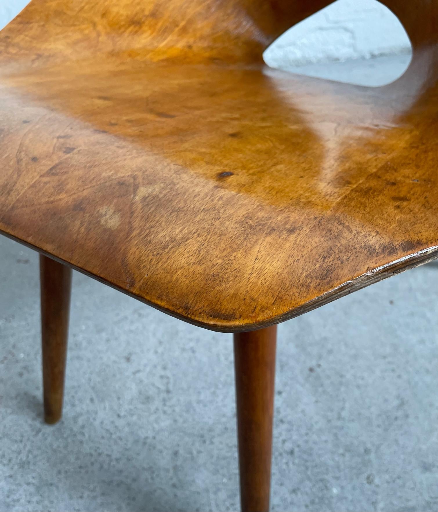 1950s Bent Plwood Chair by Ray Komai JG Furniture Inc. Mid-Century Architect In Good Condition For Sale In Zagreb, HR