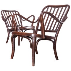 Coppia di poltrone basse Thonet in legno di borgogna degli anni '50 Modello 752, Josef Frank