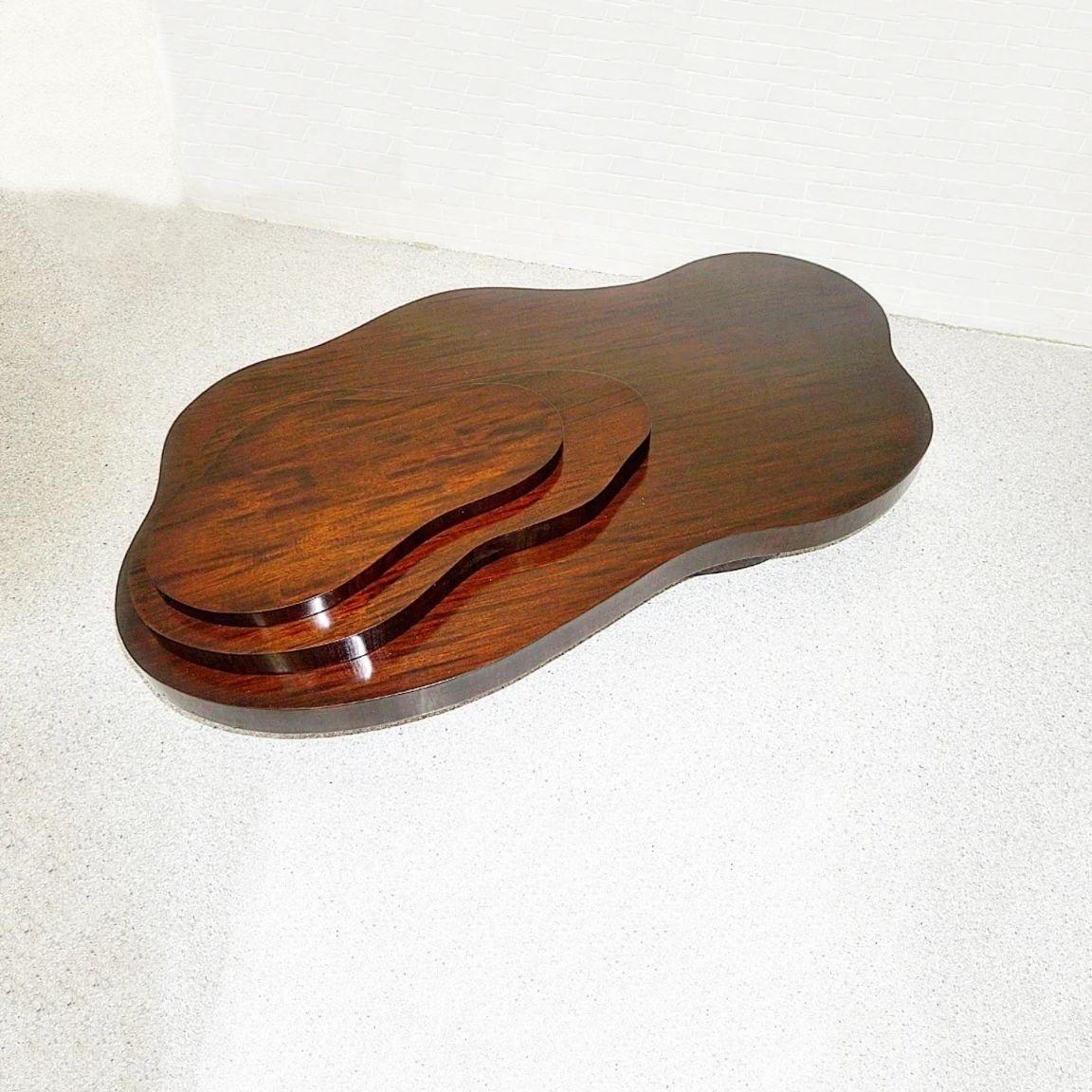 Superbe table basse à plusieurs niveaux 