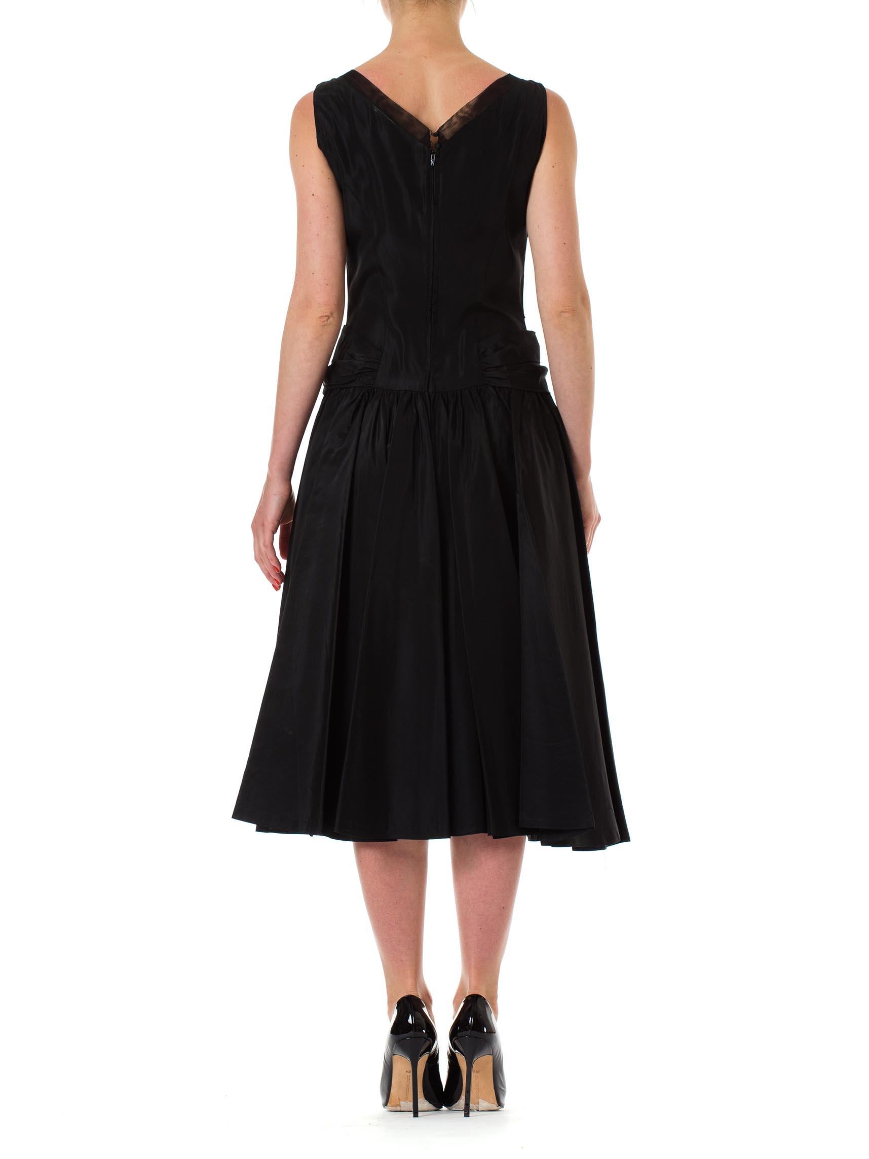 1950S Black Acetate Taffeta Swing Skirt Cocktail Dress With Unique Gathered Det In Excellent Condition For Sale In New York, NY