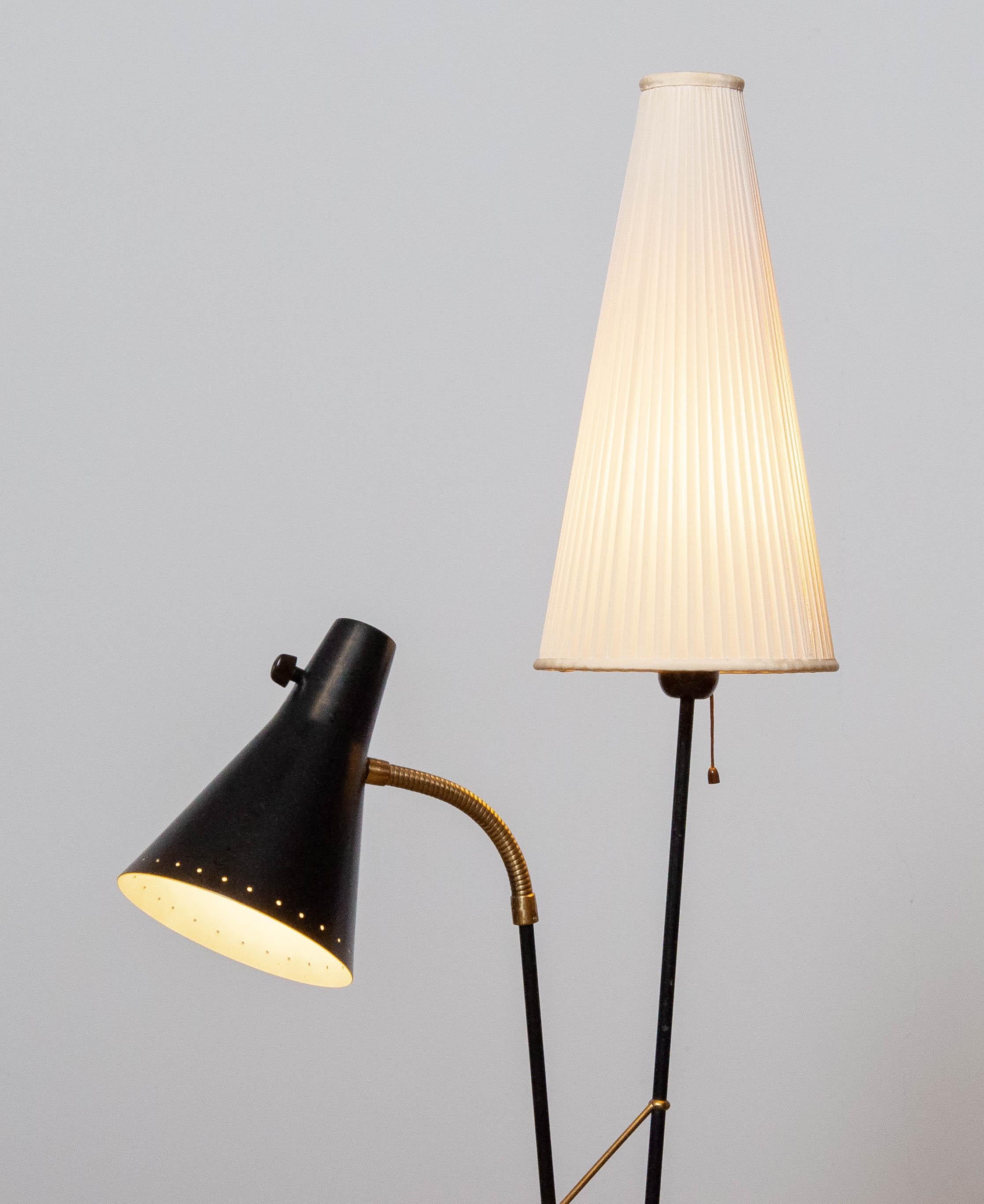 1950's, Black and Brass Floor / Reading Lamp by Hans Bergström for Ataljé Lyktan For Sale 2