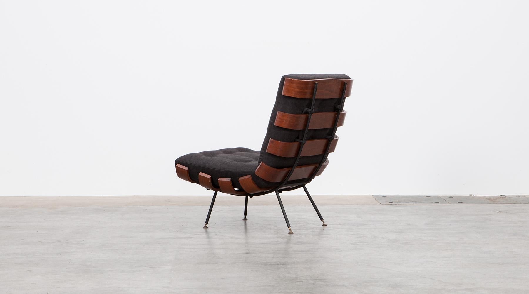 1950s Black and Brown Lounge Chair by Martin Eisler and Carlo Hauner In Excellent Condition In Frankfurt, Hessen, DE