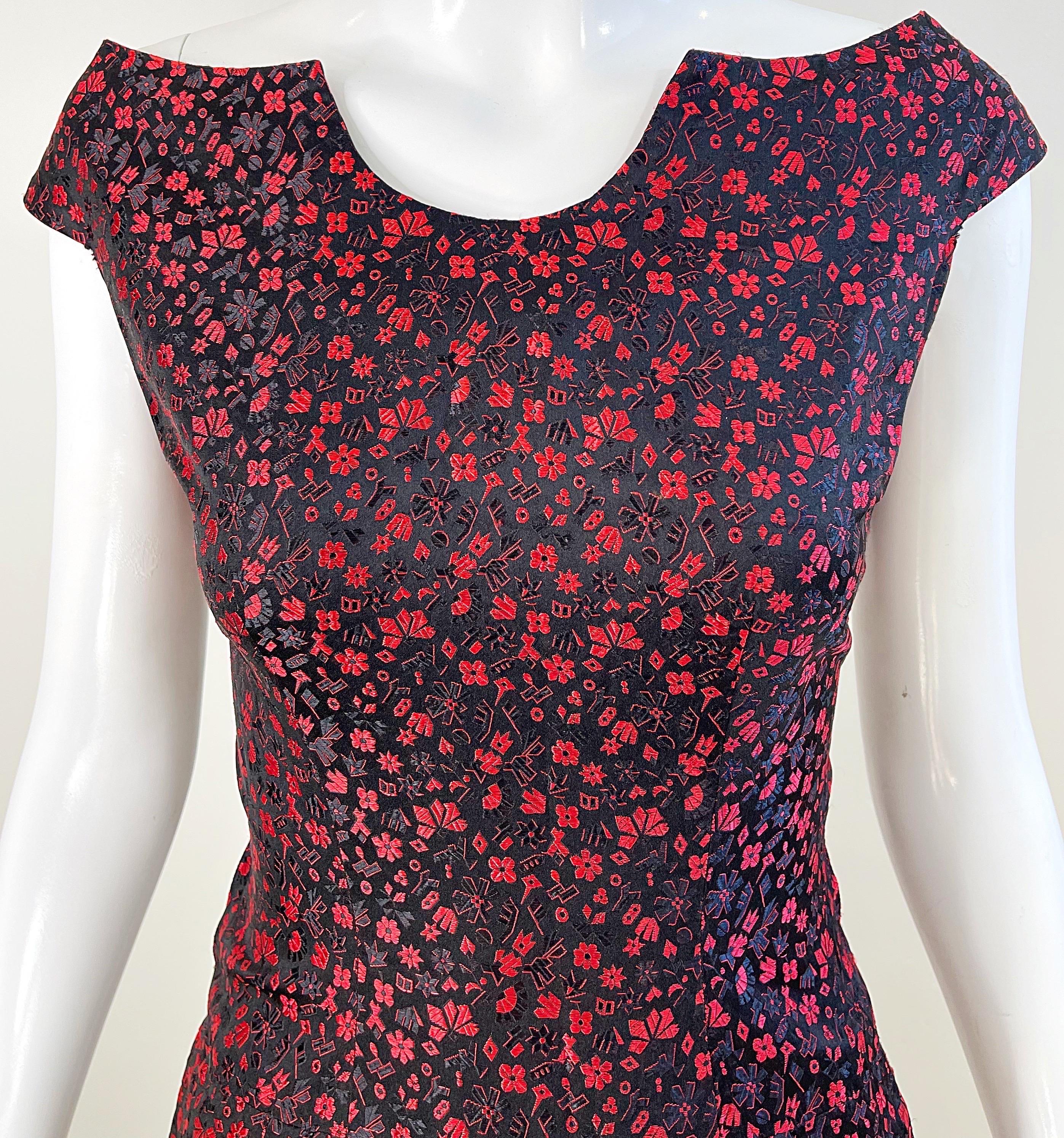 1950s Black and Red Silk Brocade Flower Print Off Shoulder Vintage 50s Dress For Sale 6