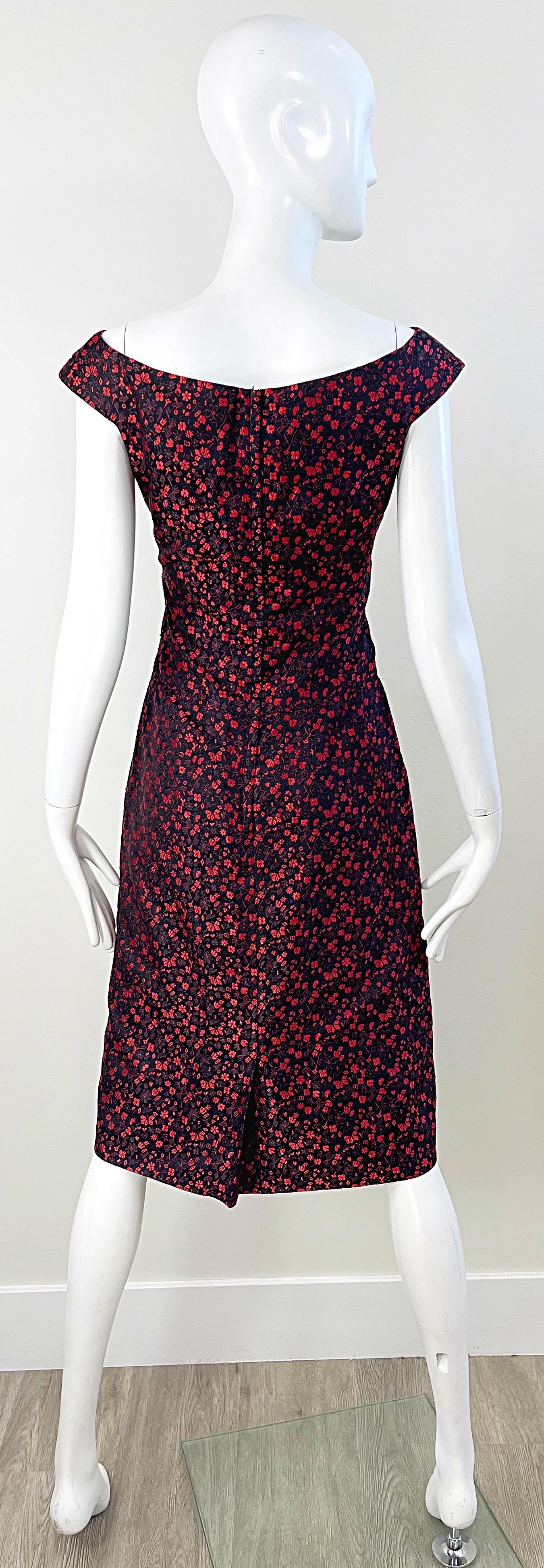 1950s Black and Red Silk Brocade Flower Print Off Shoulder Vintage 50s Dress For Sale 7