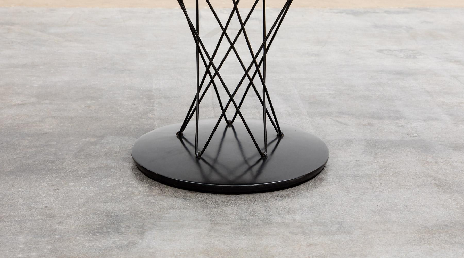 American 1950s Black and White Occasional Table 'Model 87' by Isamu Noguchi For Sale