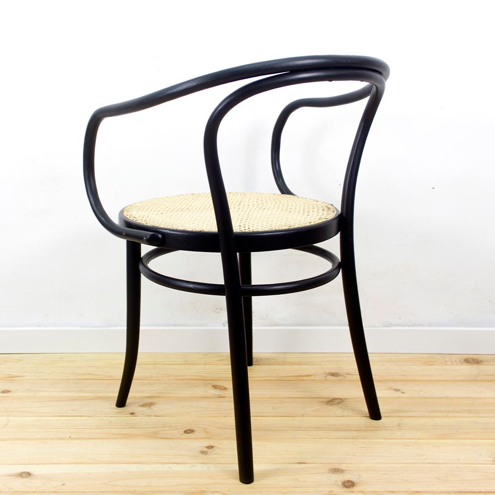 1950s Black Bentwood Armchair by Ton, Czechoslovakia For Sale 1