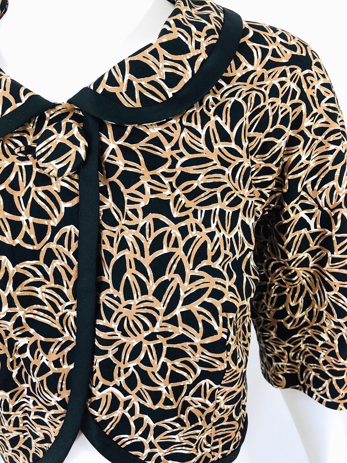 1950s Black + Brown + Ivory Abstract Flower Print Vintage 50s Cropped Jacket  1