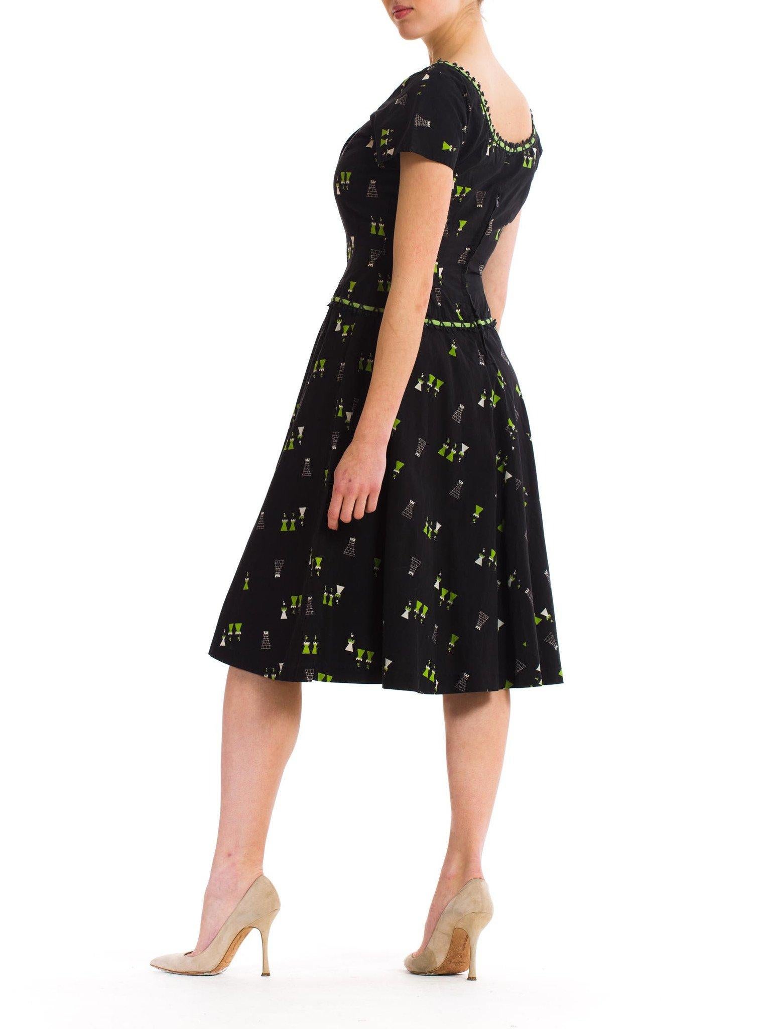 1950S Black Cotton Day Dress Printed With Cute Green Castles For Sale 1