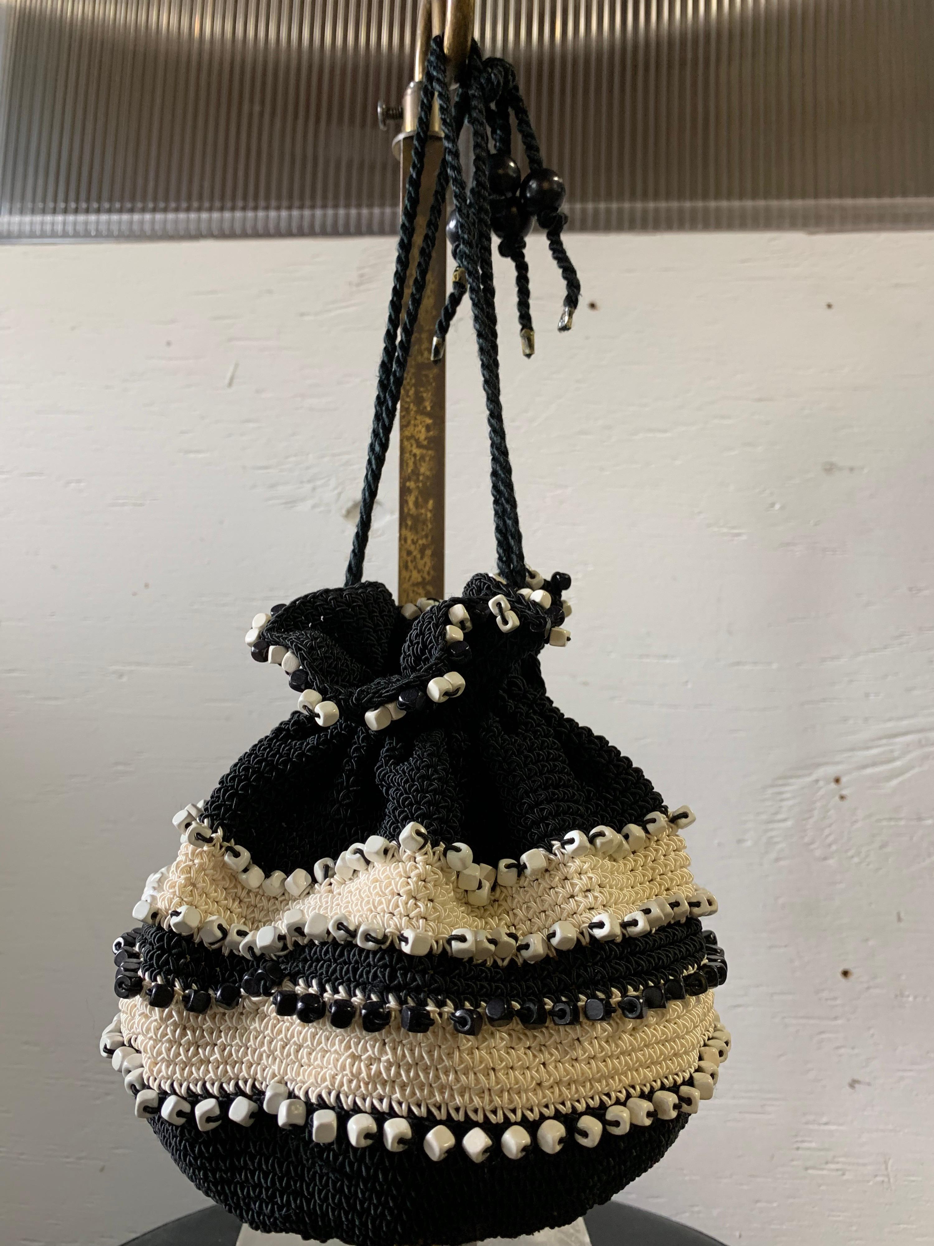 1950s Black & Cream Crochet Drawstring Pouch Handbag W Stripes & Square Beads For Sale 6