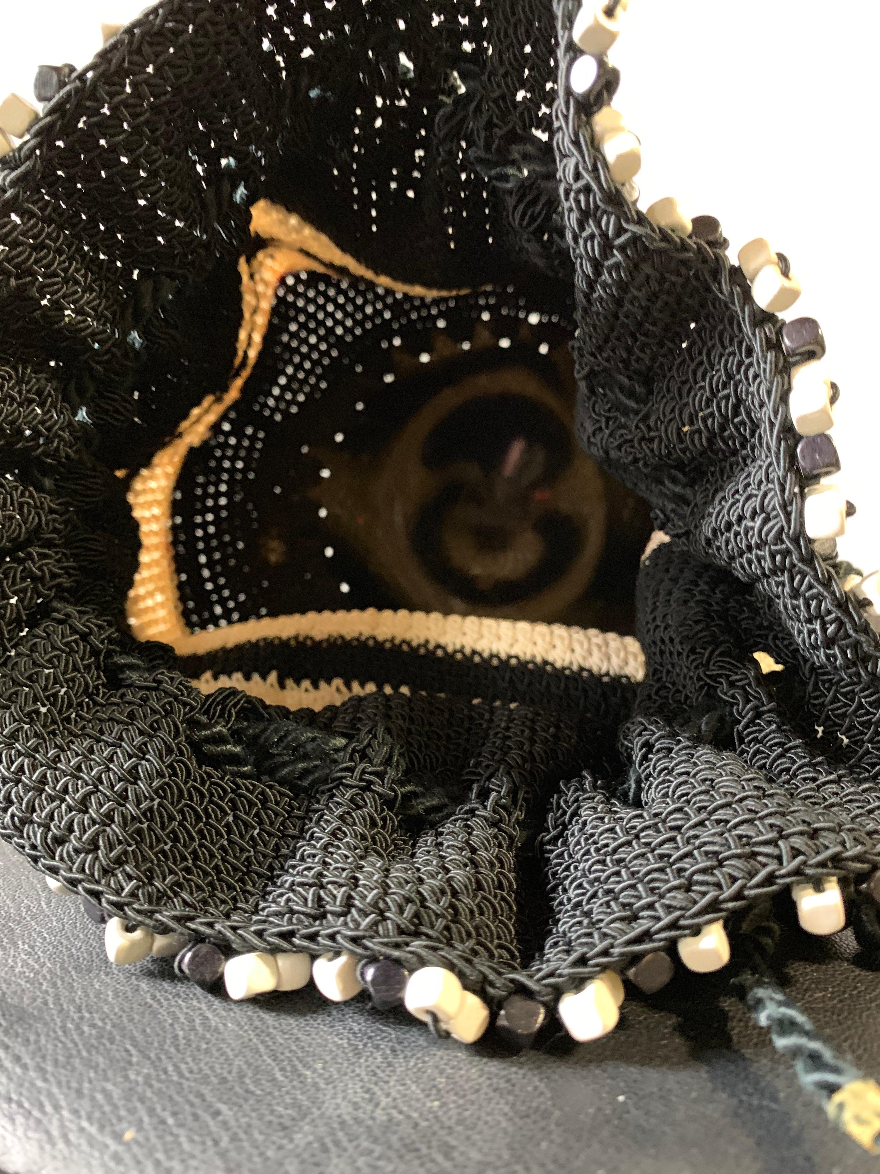1950s Black & Cream Crochet Drawstring Pouch Handbag W Stripes & Square Beads For Sale 9
