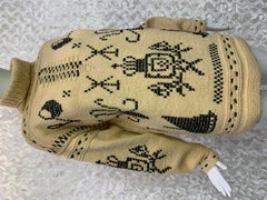 1950s Black & Cream Intarsia Knitted Wool Turtleneck Sweater w Folkloric Pattern