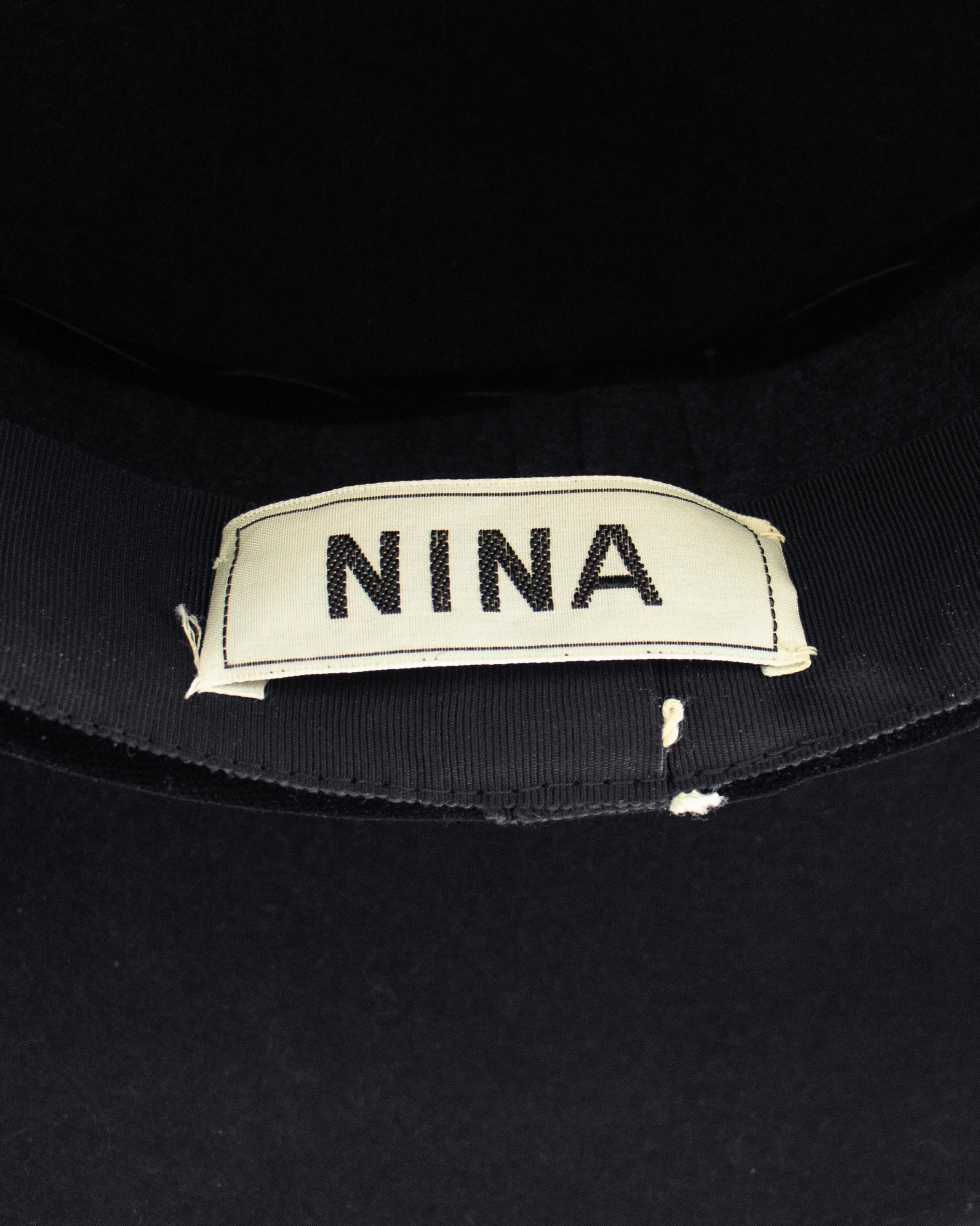 1950's Black Felt Saucer Hat with Feathers For Sale 2