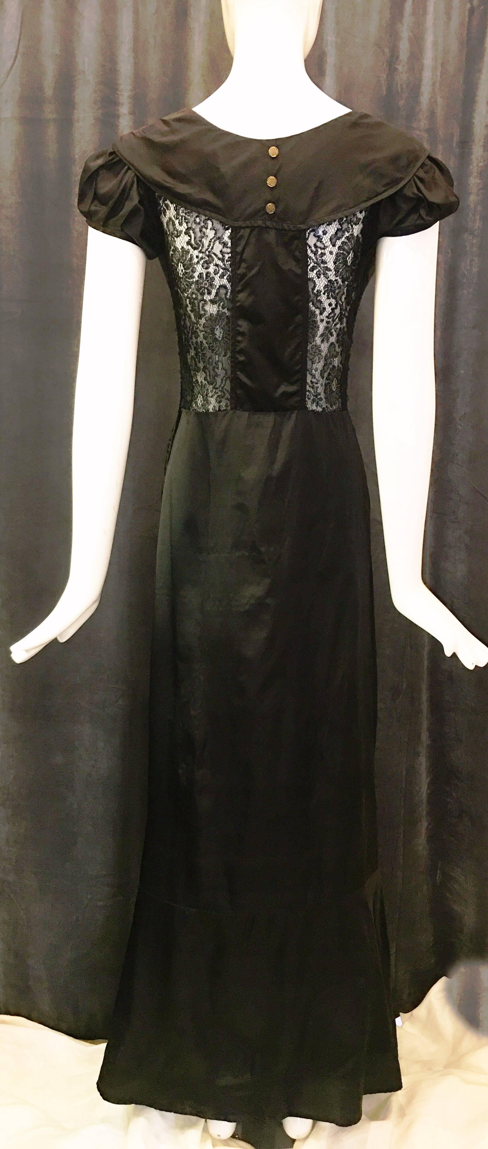 Black Full Length Dress with Lace Paneling, 1950s   In Excellent Condition For Sale In Brooklyn, NY