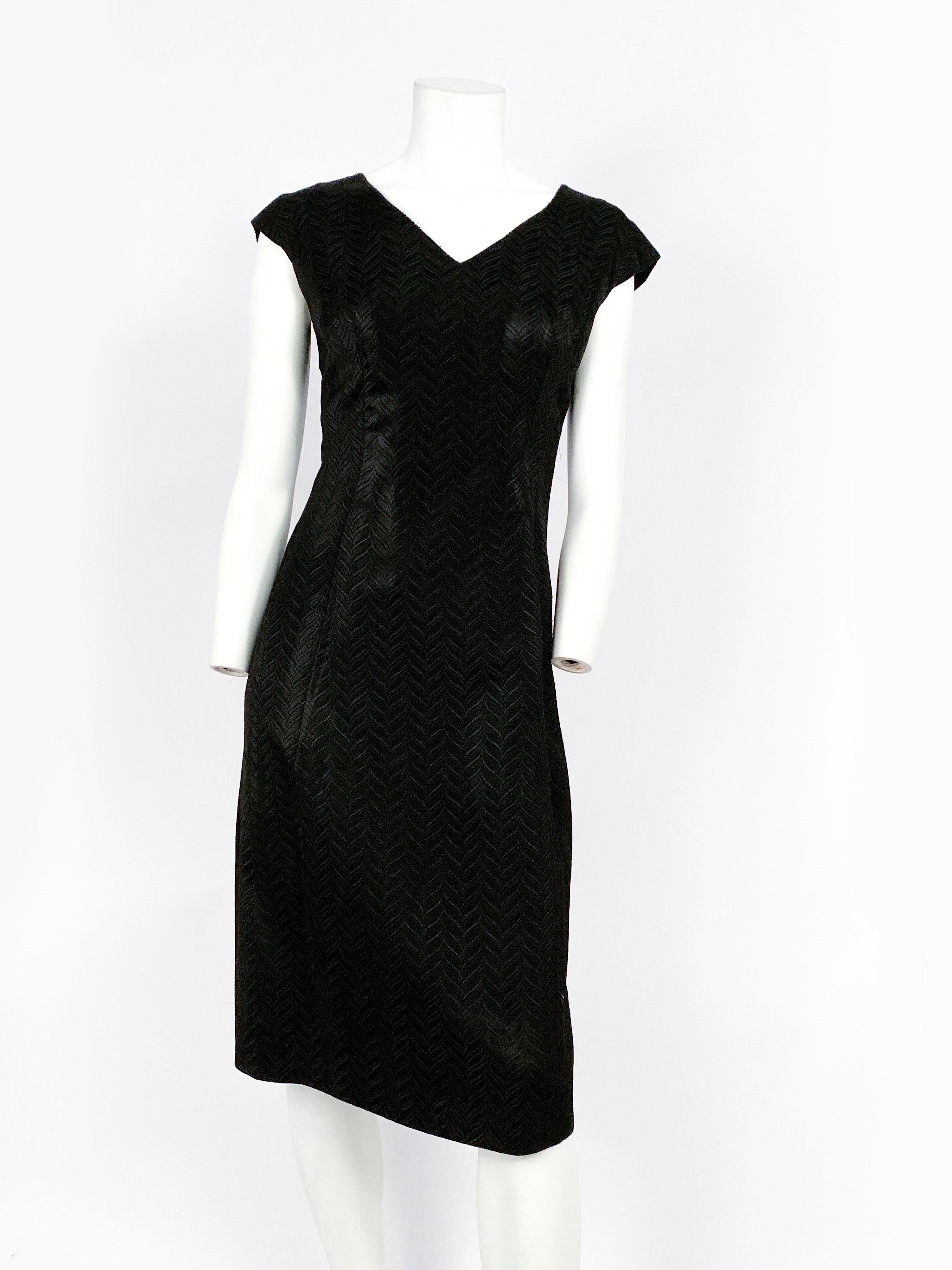 1950s Black Jacquard Dress with Matching Mink-collared Jacket For Sale 3