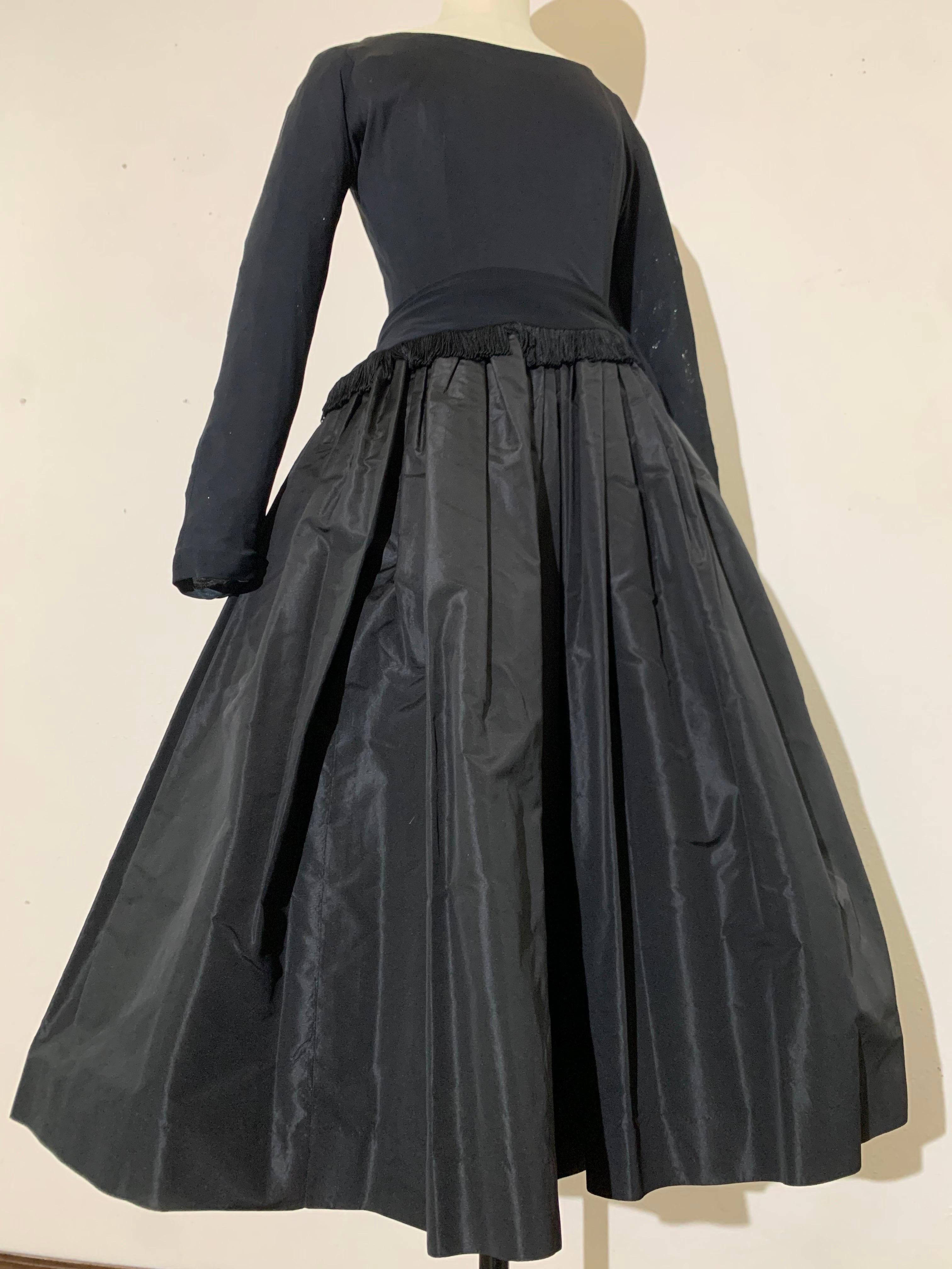 1950s Black Jersey & Taffeta Dress w Fringed Dropped-Waist Bodice & Circle Skirt For Sale 6