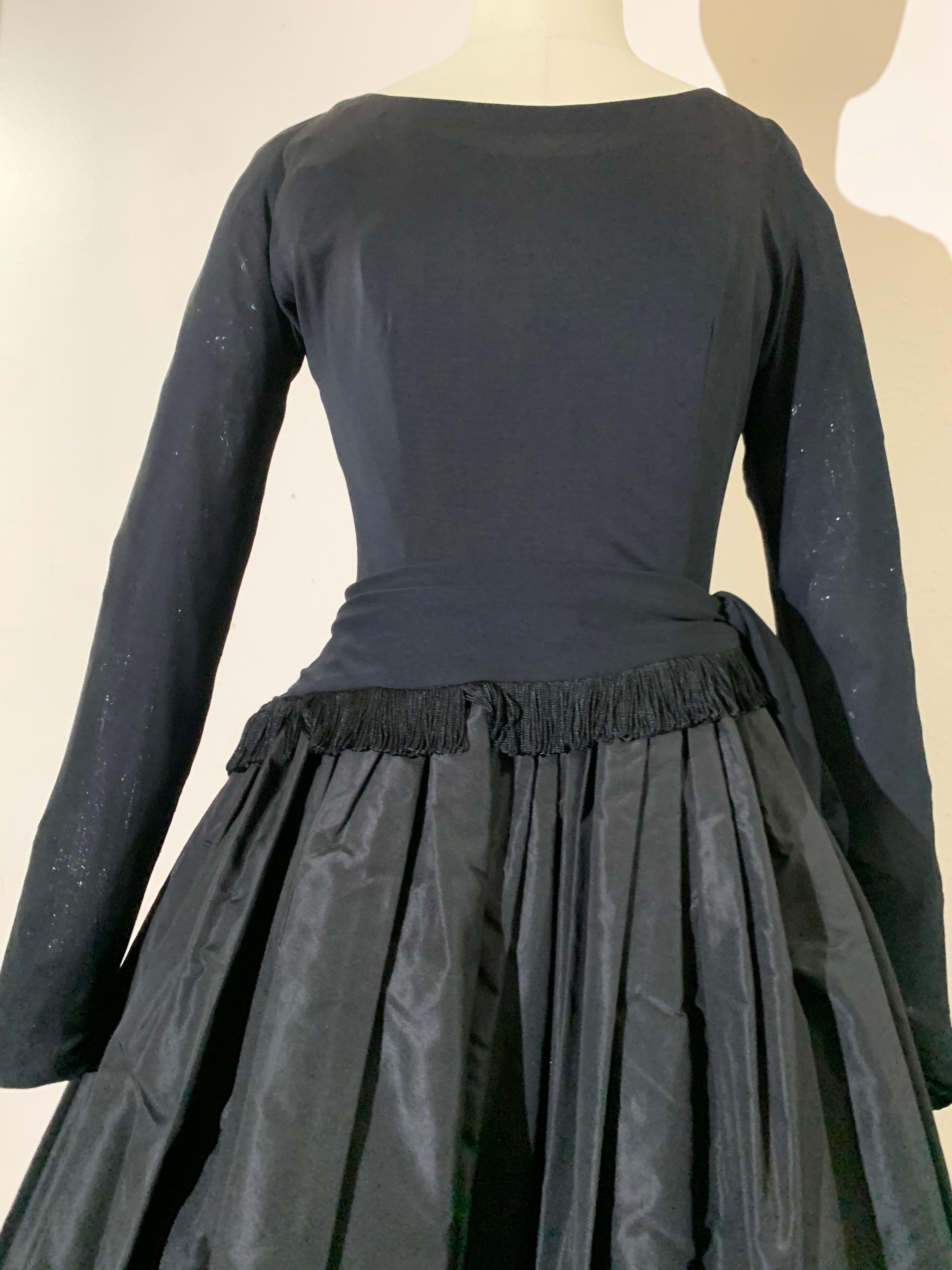 1950s Black Jersey & Taffeta Dress w Fringed Dropped-Waist Bodice & Circle Skirt For Sale 7
