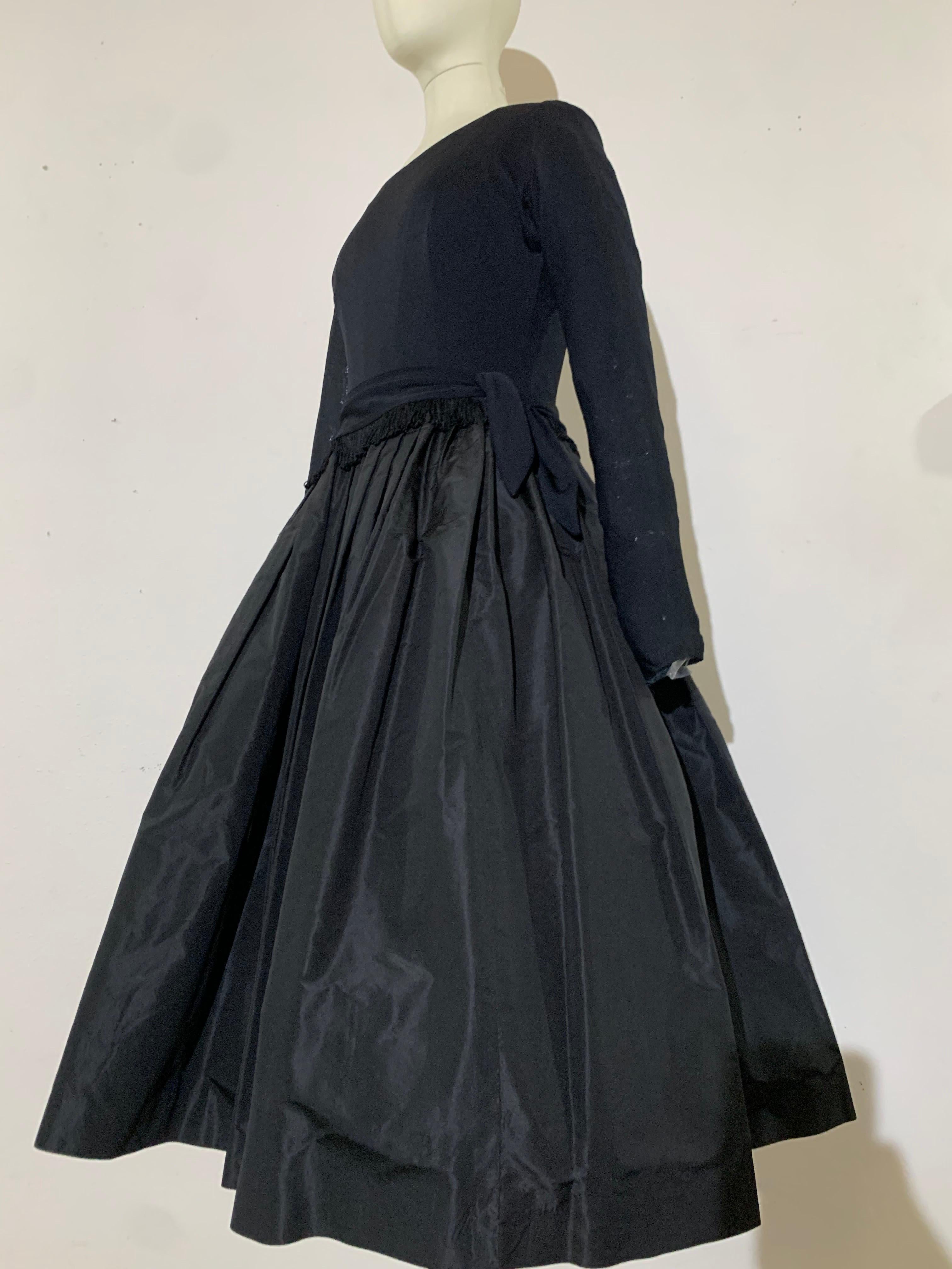 1950s Black Jersey & Taffeta Dress w Fringed Dropped-Waist Bodice & Circle Skirt For Sale 5